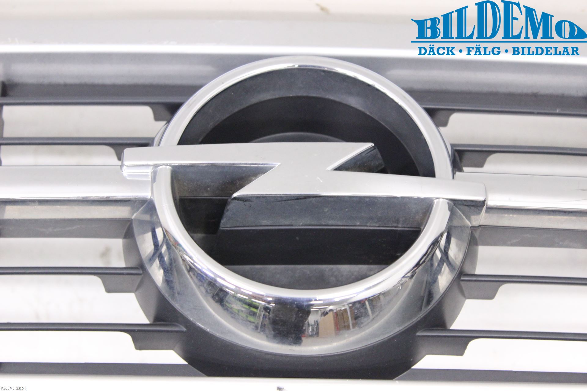 Opel FRONTERA B   98-03 Grill-Gitter
