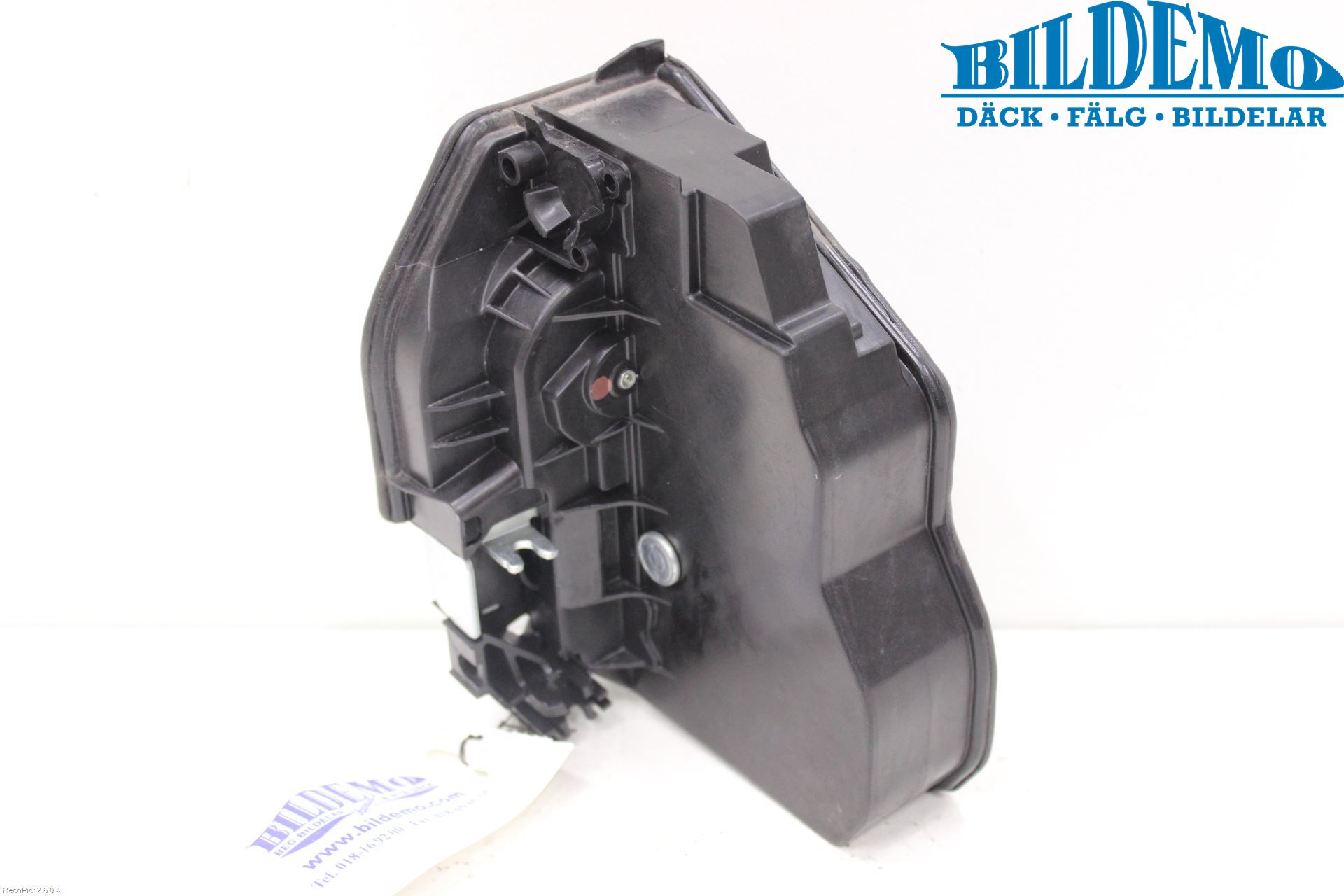 BMW 5 F10/F11/F18 09-17 Dørlås - Låsekasse
