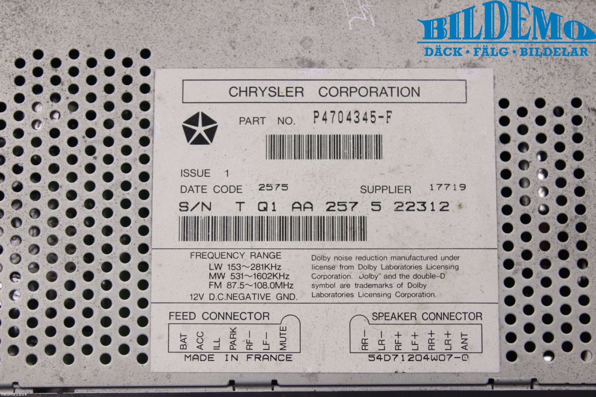 Chrysler CHR VOYAGER     96-01 Stereo Radio Med Kassetspiller