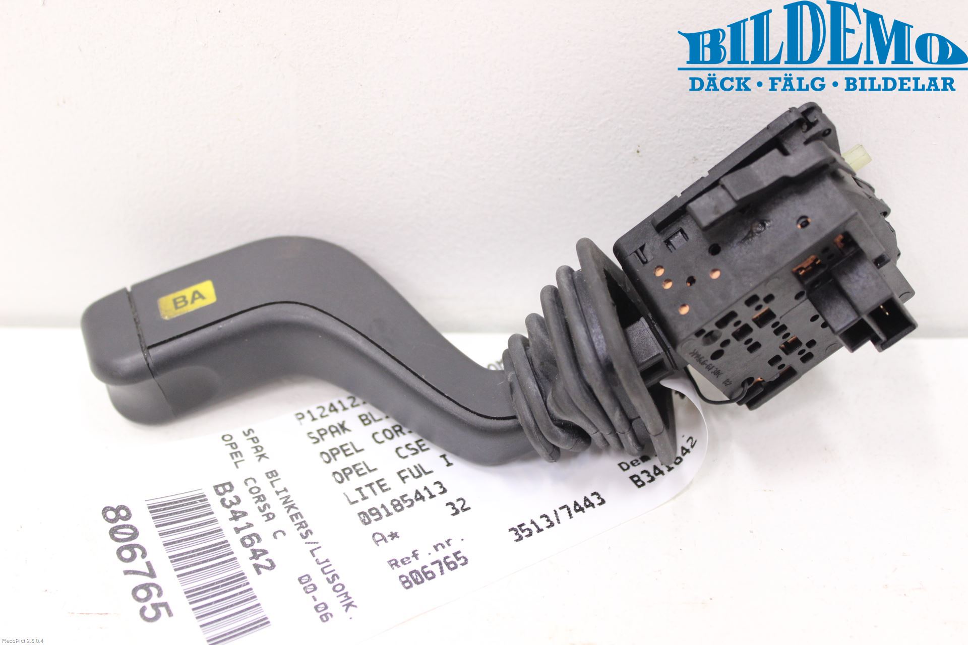 Opel CORSA C    00-06 Bryter Ratt Blinklys - Lys