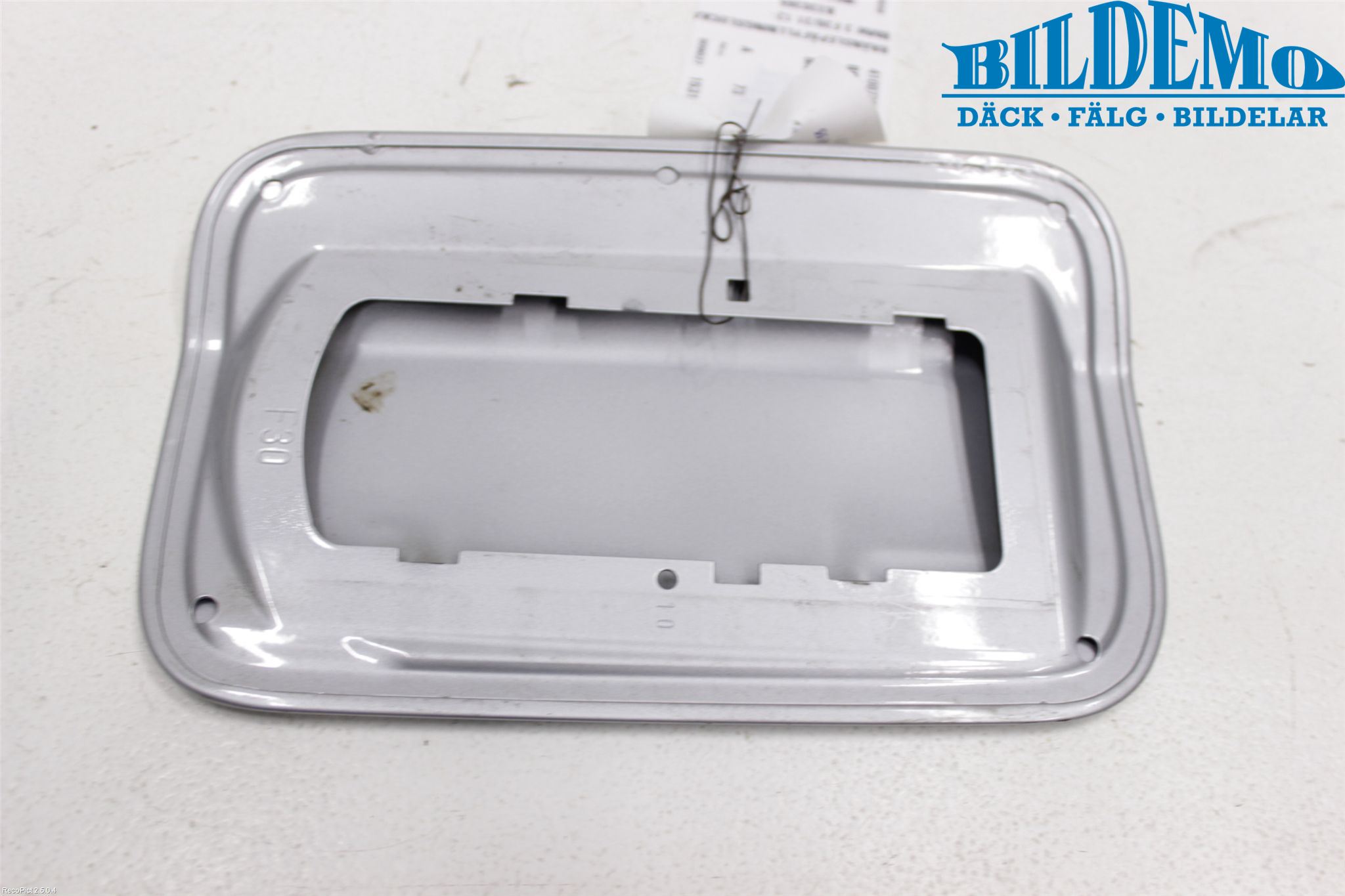BMW 3 F30/F31/F80 12-19 Drivstoff Tankluke