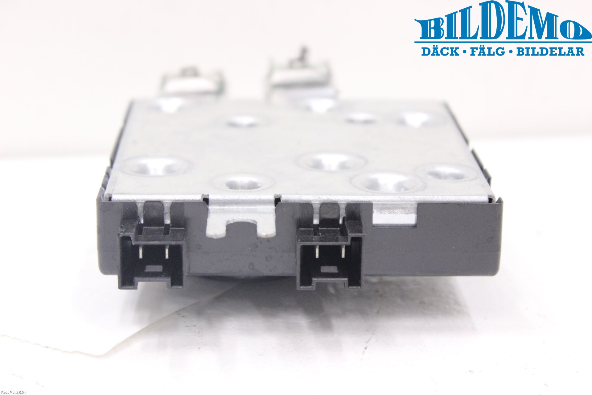 Mercedes-Benz MB C-KLASS (W204) 07-15 Stereo Antenneforsterker