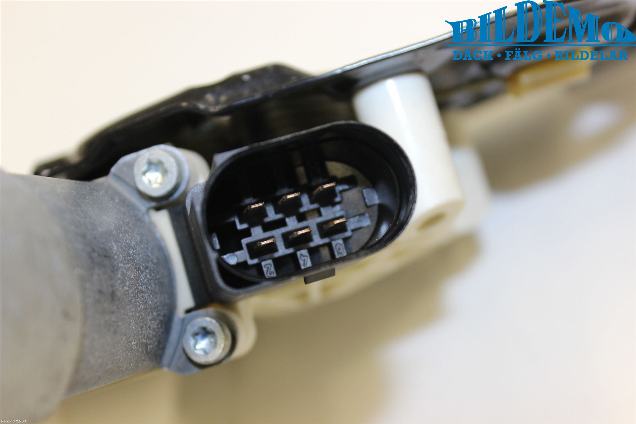 BMW 5 E60/61 Sed/Tou 02-10 Vindusheis El Komp