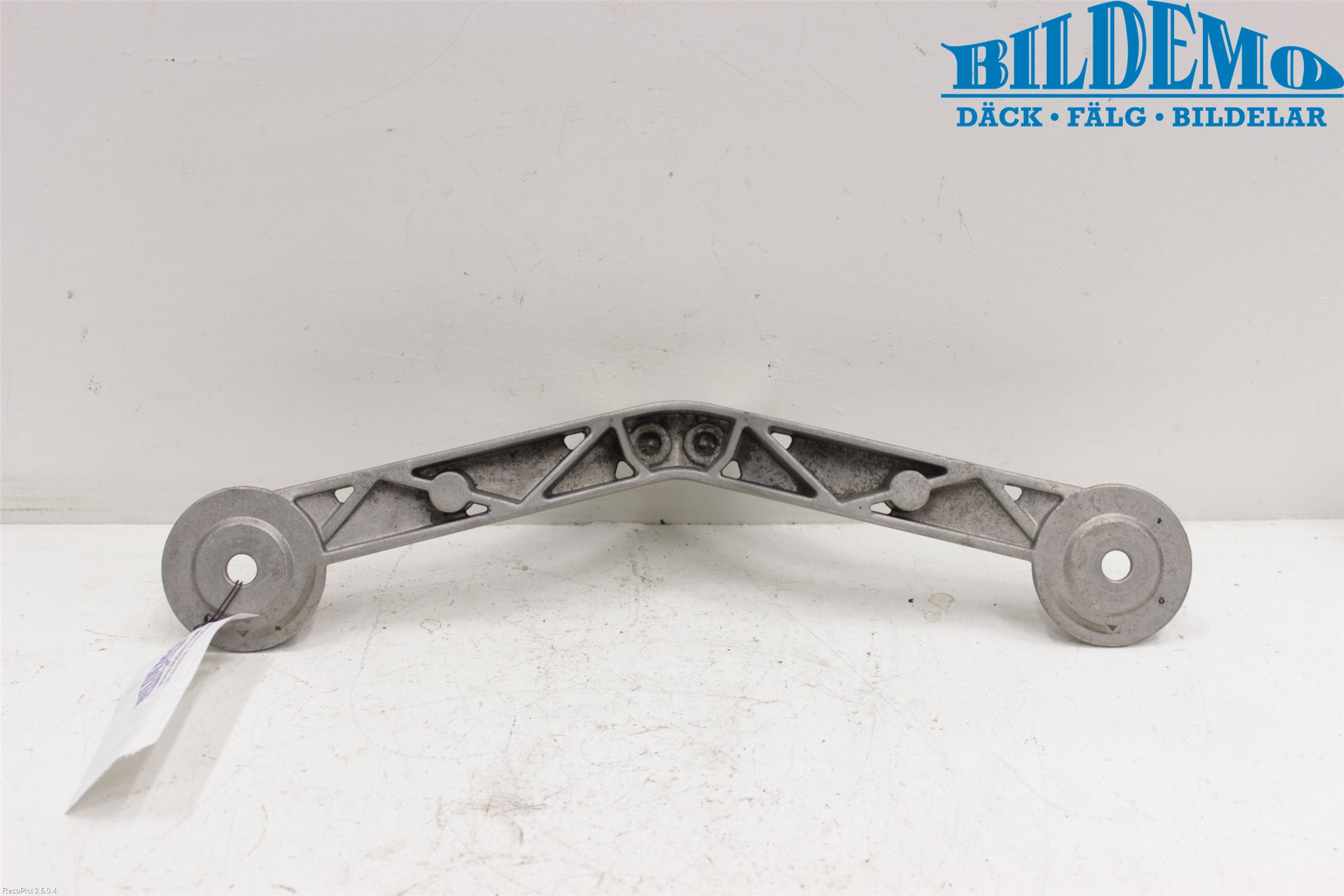 BMW Z4 E89 09-16 Bakaksel Feste