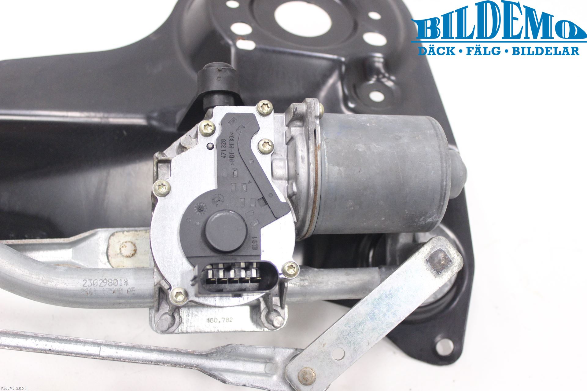 Ford FIESTA     02-05 Viskeroverføring Frontrute