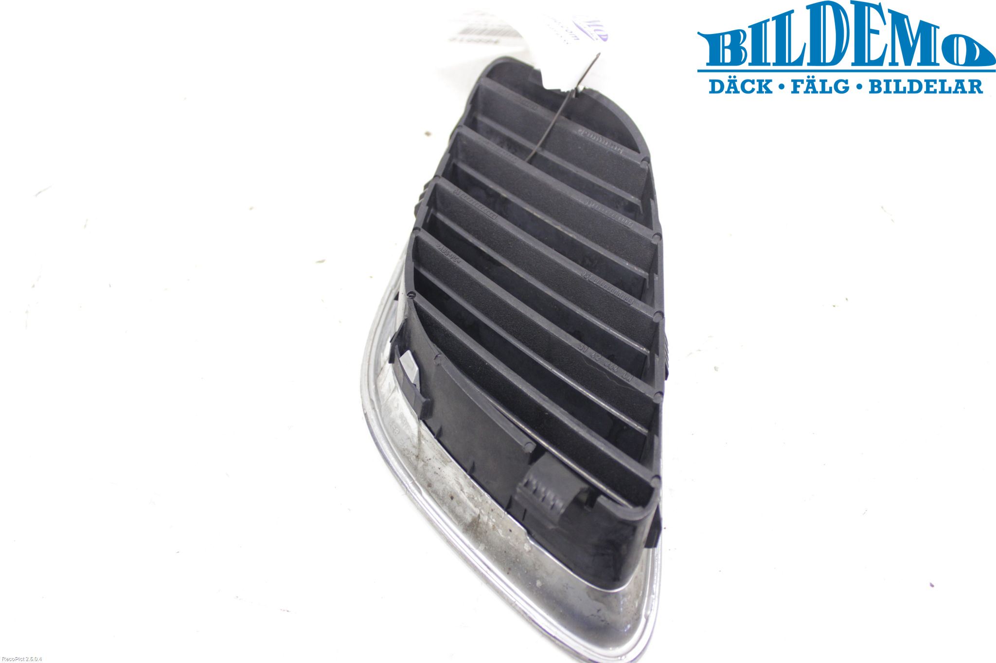 Saab 9-5 -05 Grilldel Venstre