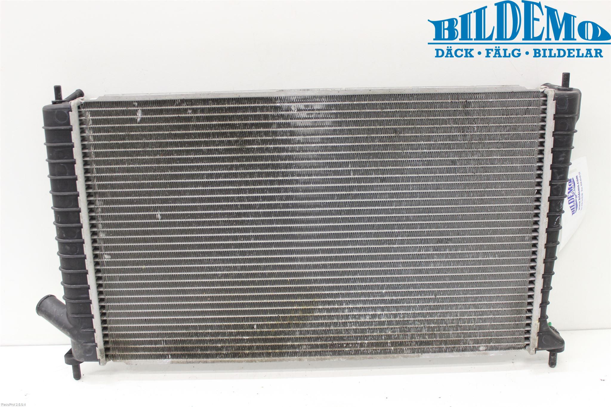 Saab 9-5     06-10 Radiator Manuell