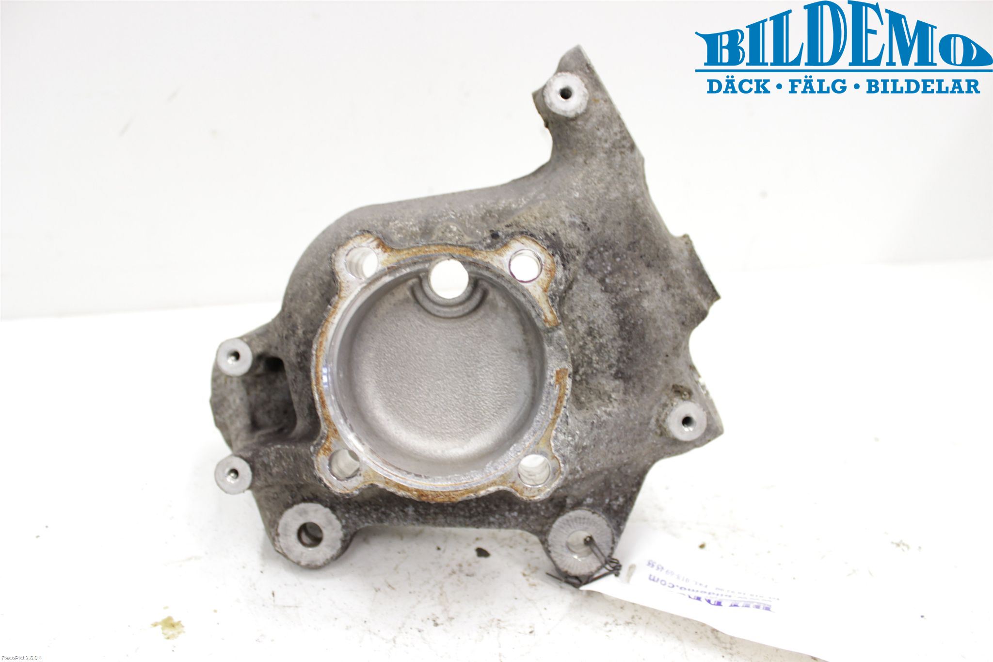 BMW 3 E90/91 SED/TOU 05-12 Spindel Hf