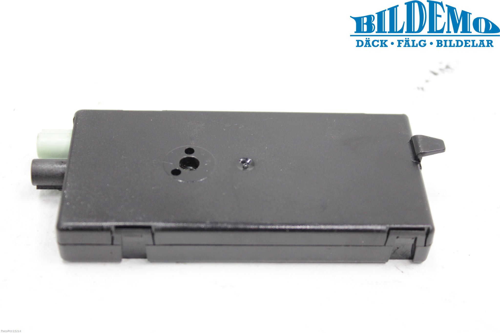 BMW 3 F30/F31/F80 12-19 Stereo Antenneforsterker