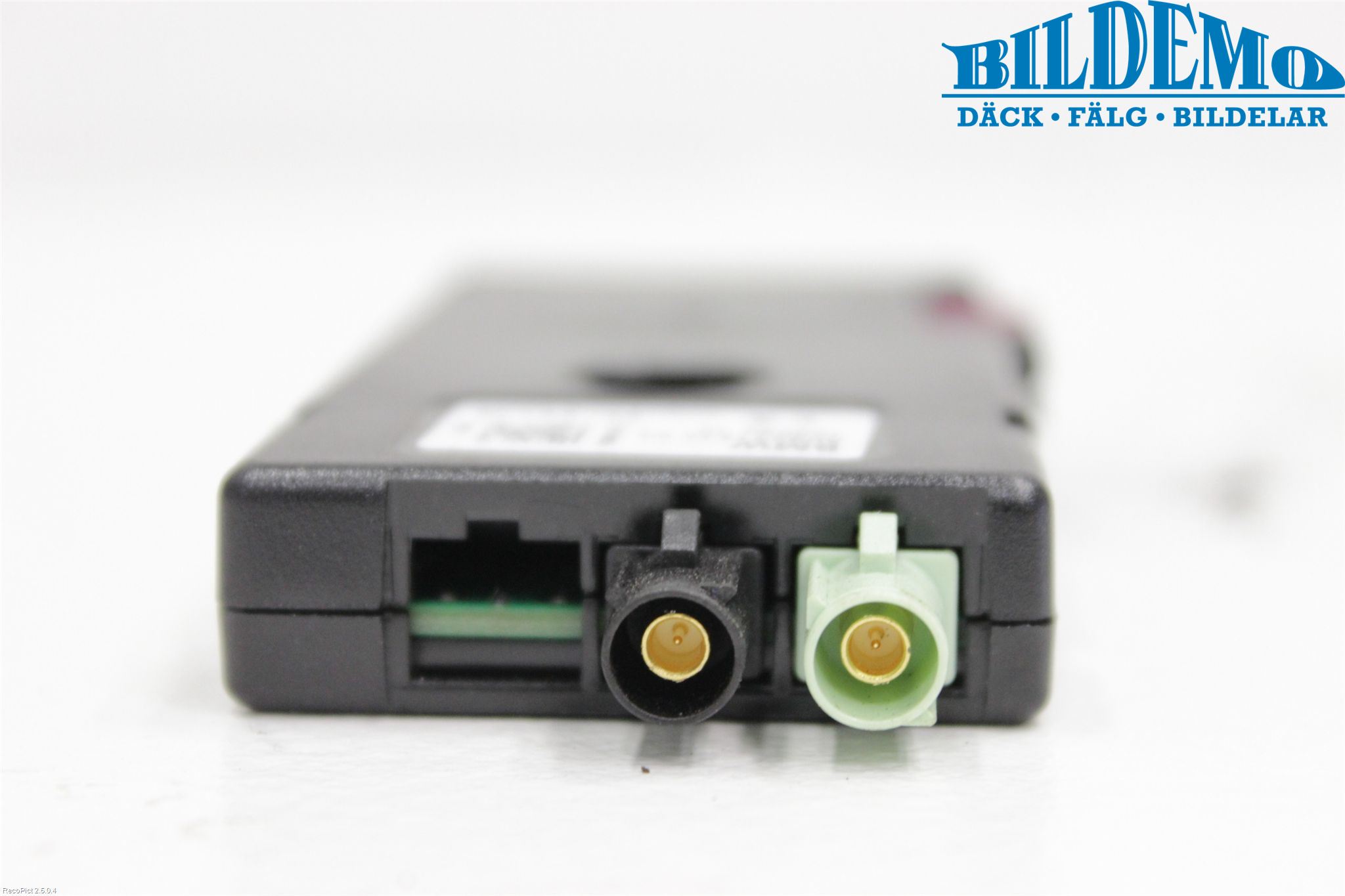 BMW 3 F30/F31/F80 12-19 Stereo Antenneforsterker