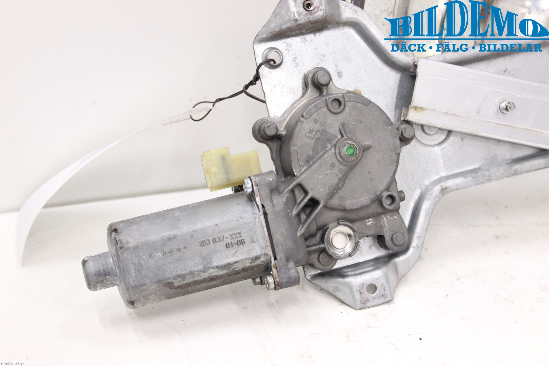 Saab 9-3 VER 1 98-03 Vindusheis El Komp