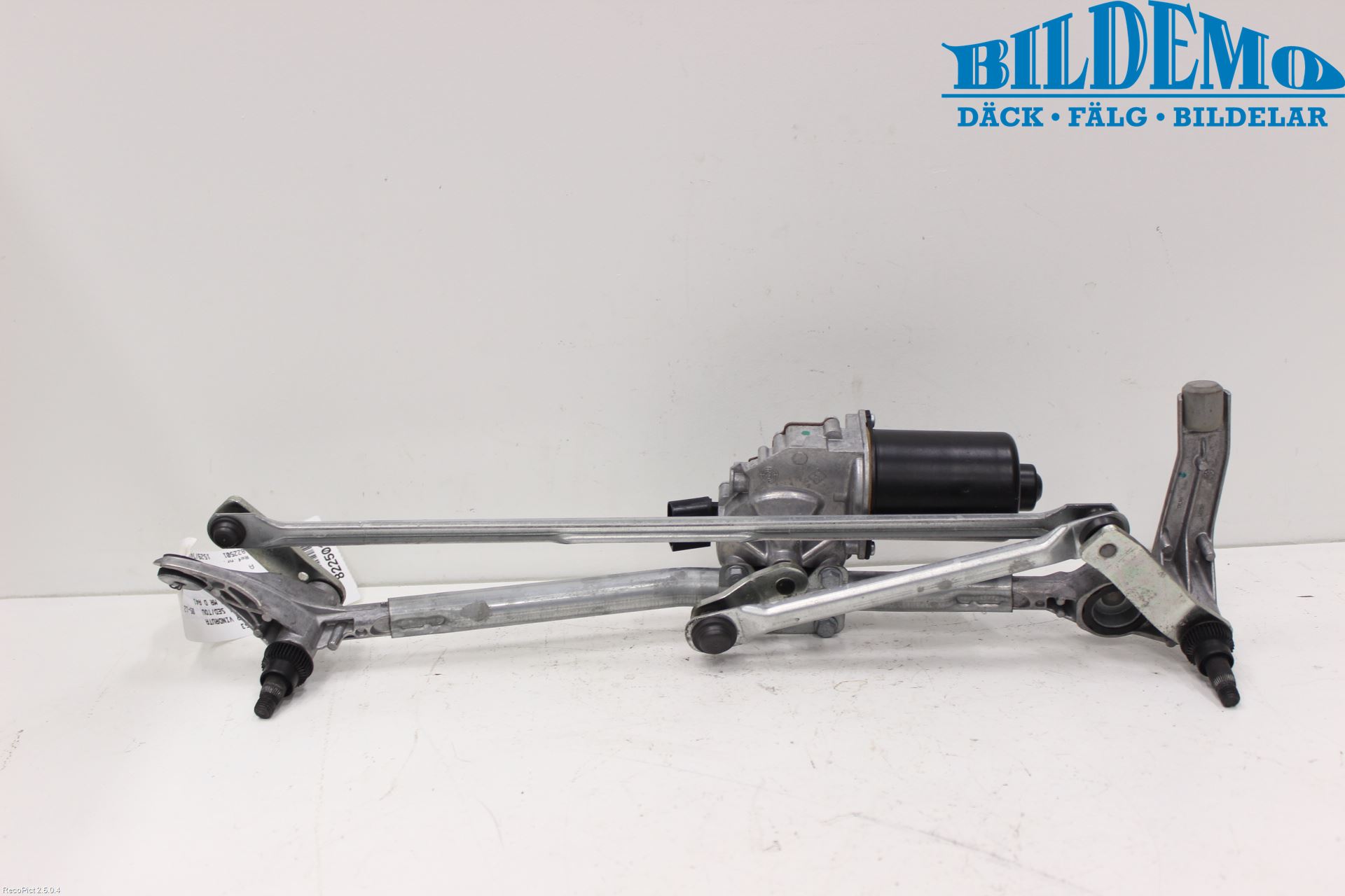 BMW 3 E90/91 SED/TOU 05-12 Viskermotor Frontrute