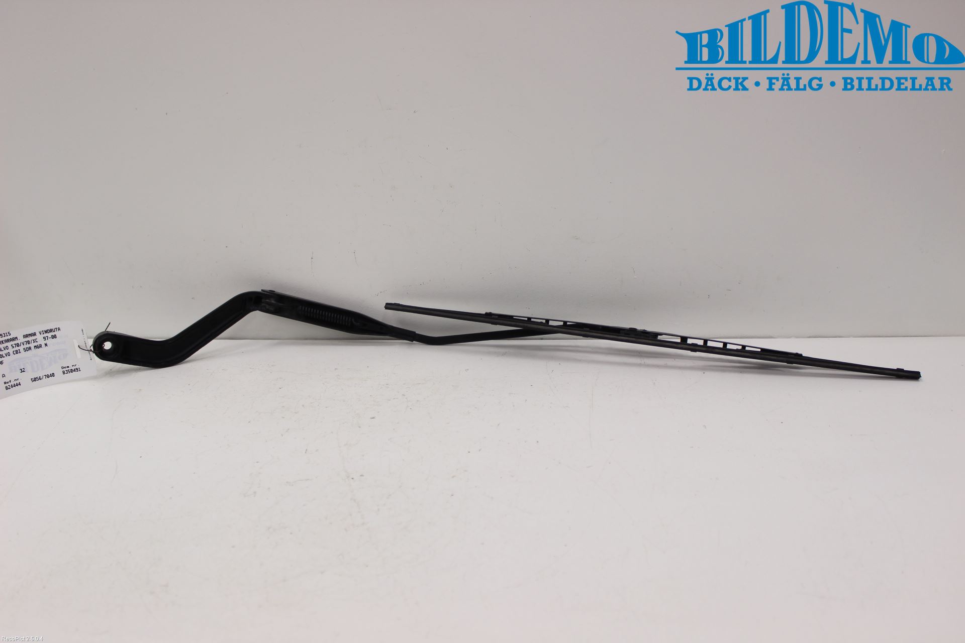 Volvo S70/V70/XC  97-00 Viskerarm-Armer Frontrute