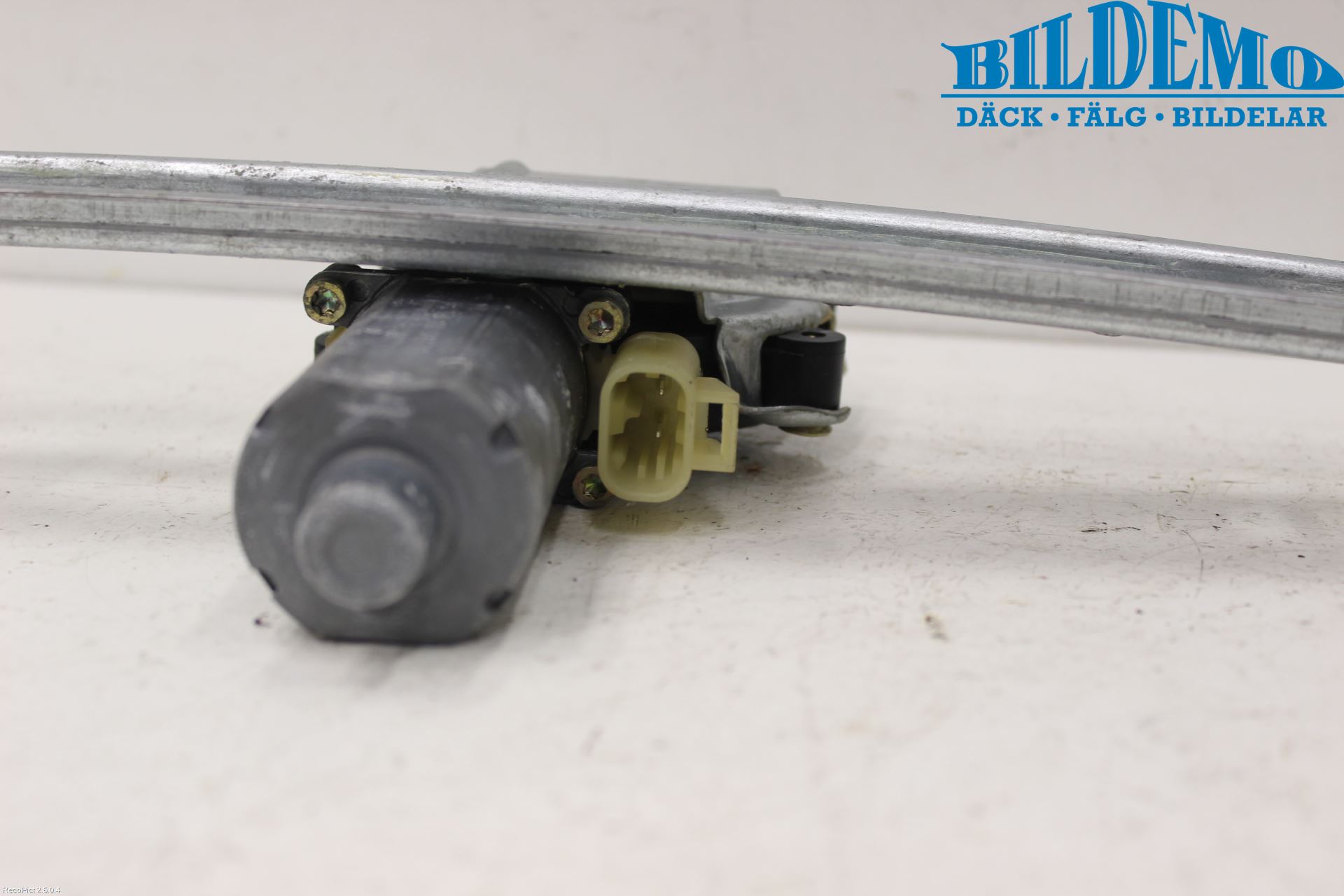 Mercedes-Benz MB ML (W163) 97-05 Vindusheis El Komp