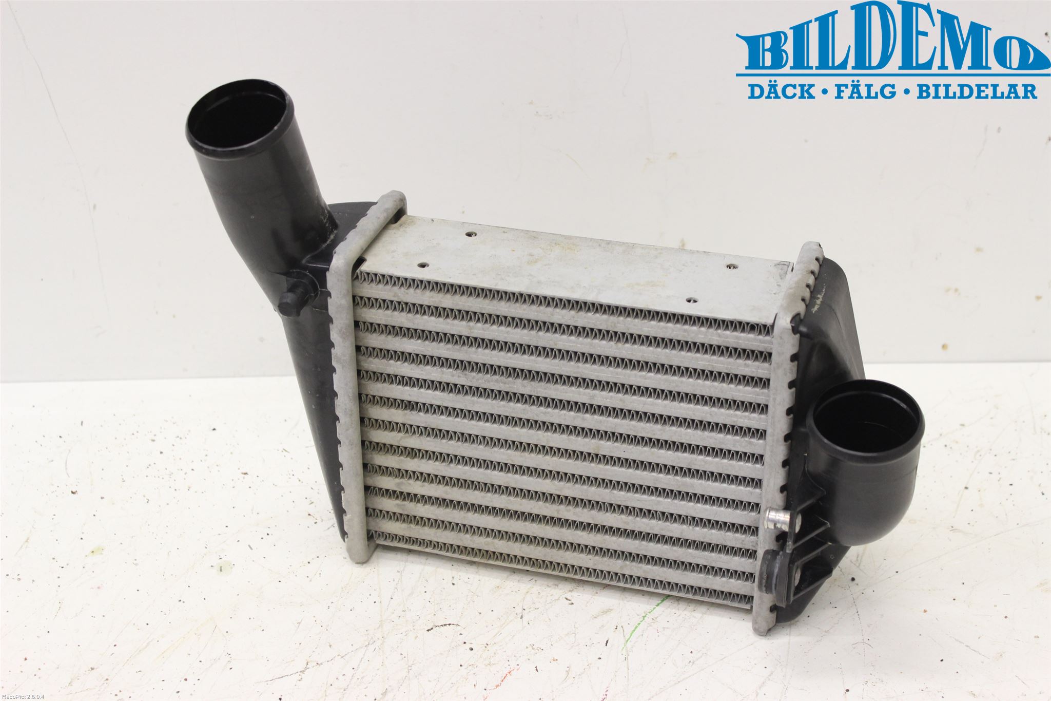 Audi A4/S4 94-99 Intercooler Radiator