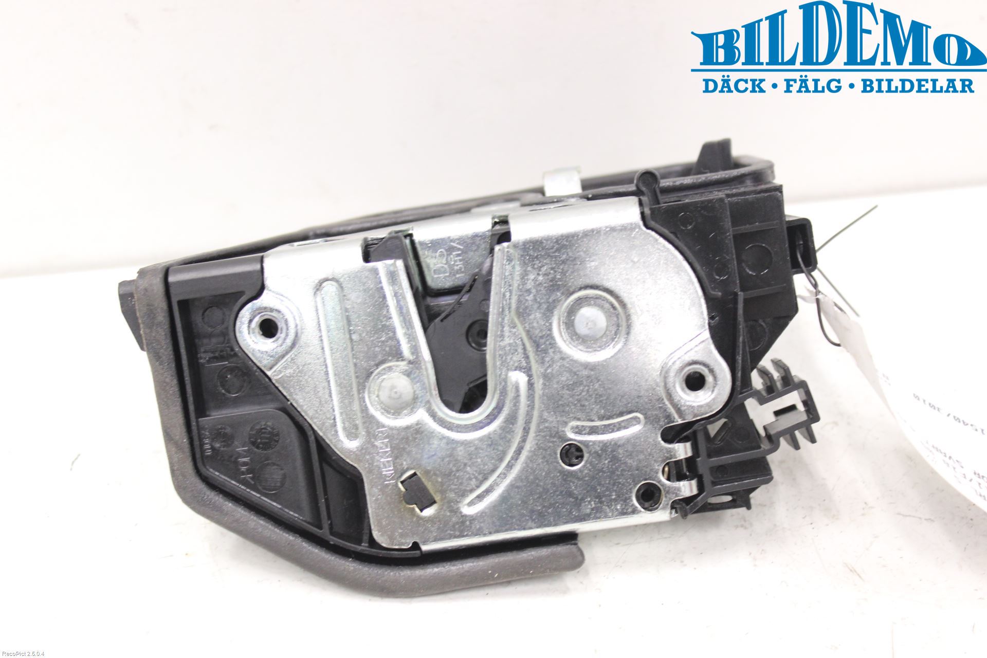 BMW 5 F10/F11/F18 09-17 Dørlås - Låsekasse