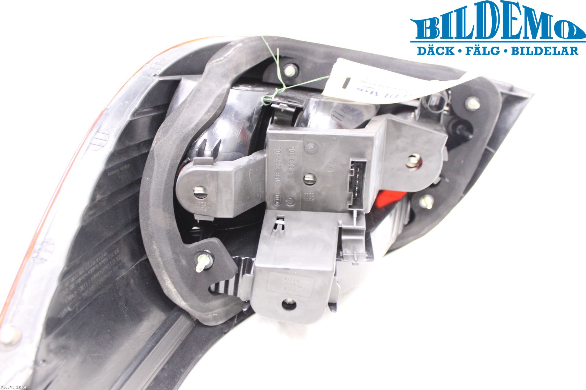 BMW 5 E60/61 Sed/Tou 02-10 Baklykt Venstre