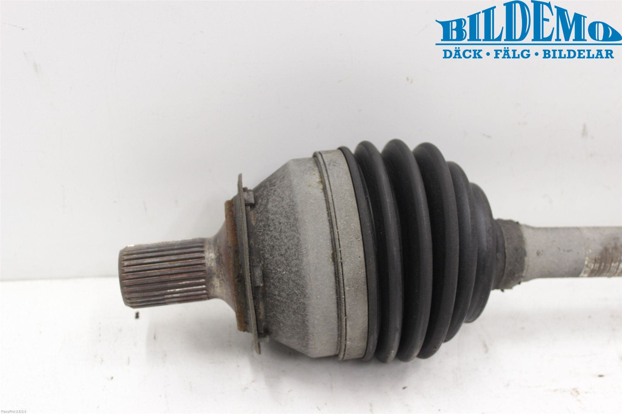 Mercedes-Benz MB B-KLASS (W246/W242) 12-19 Drivaksel Foran Kompl Venstre
