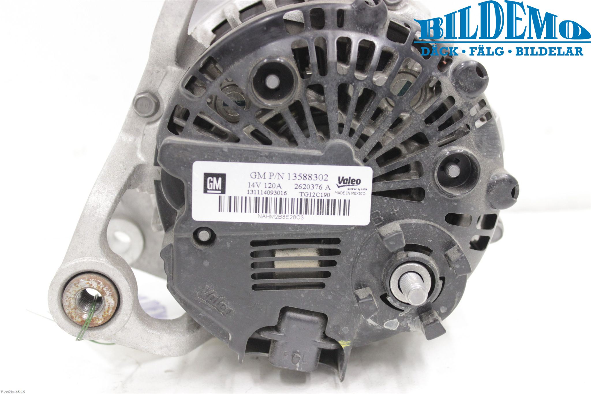 Opel ASTRA J 10-15 Dynamo