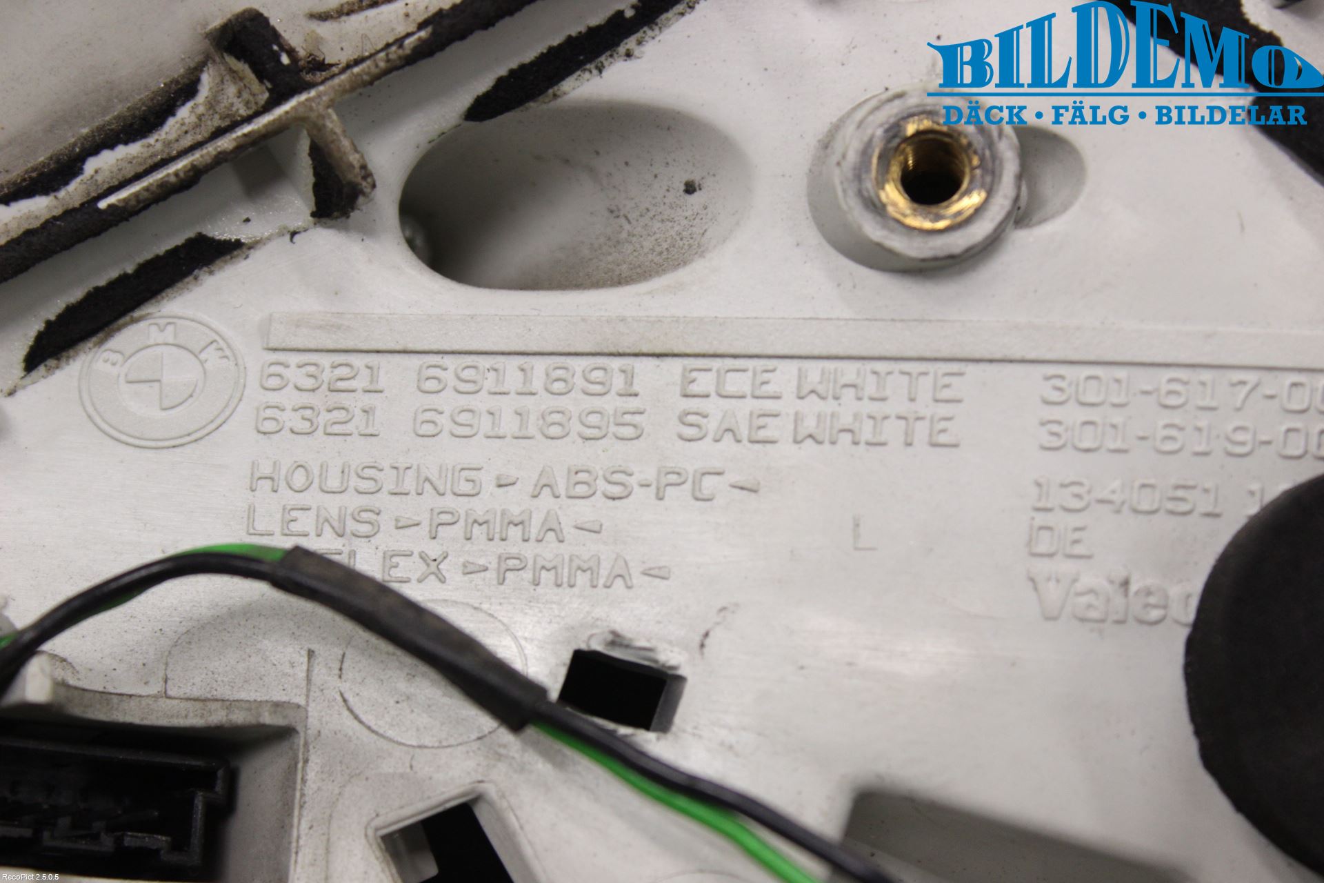 BMW 6 E63/64    02-10 Baklykt Venstre