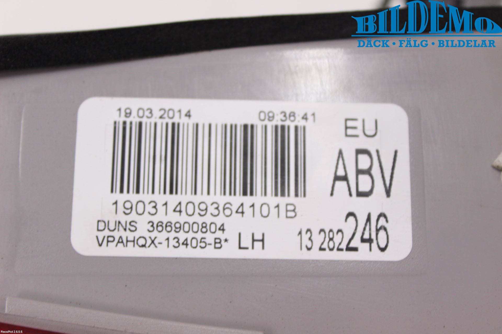Opel ASTRA J 10-15 Baklykt Venstre  På Luke(Indre