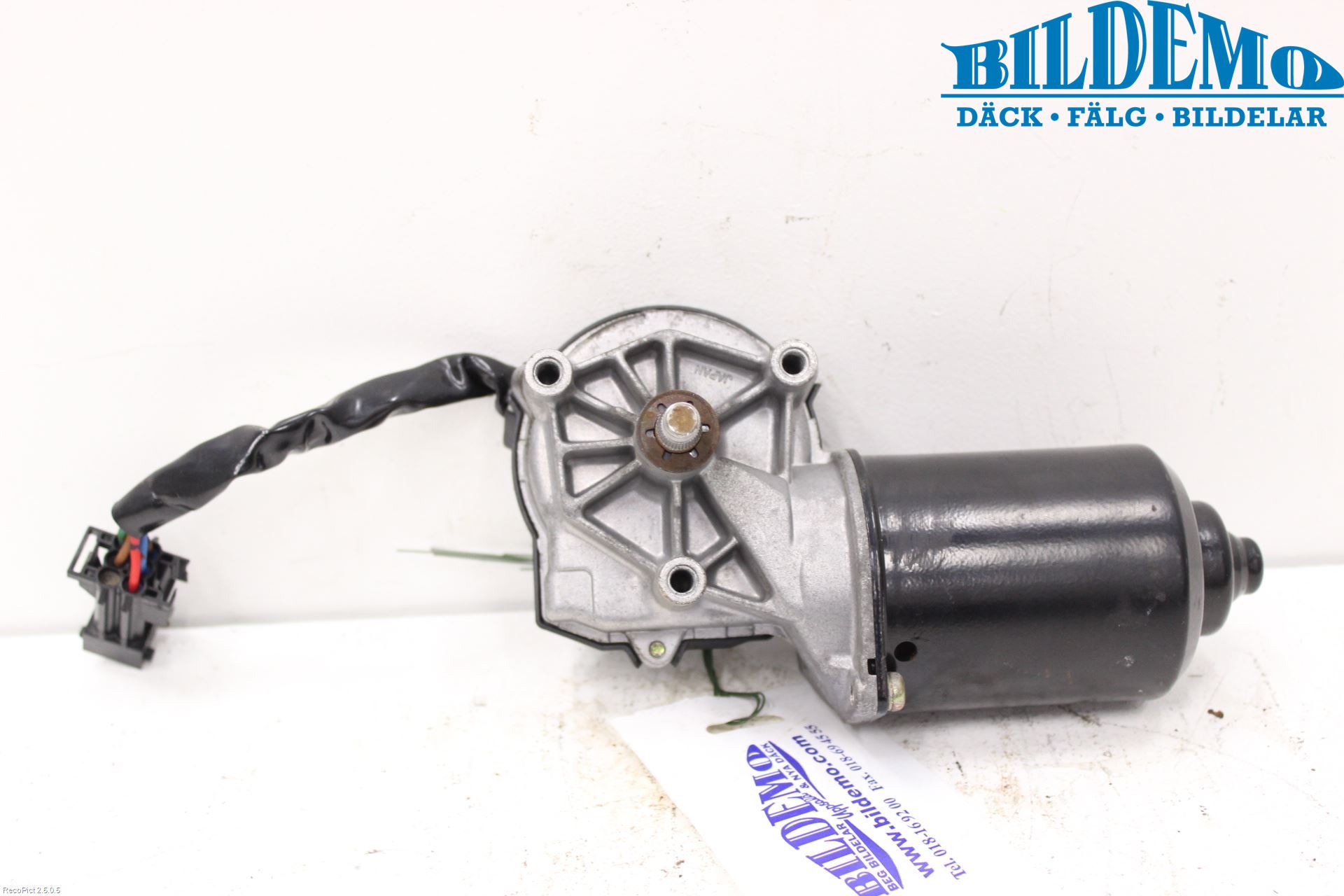 Saab 9-3 VER 1 98-03 Viskermotor Frontrute