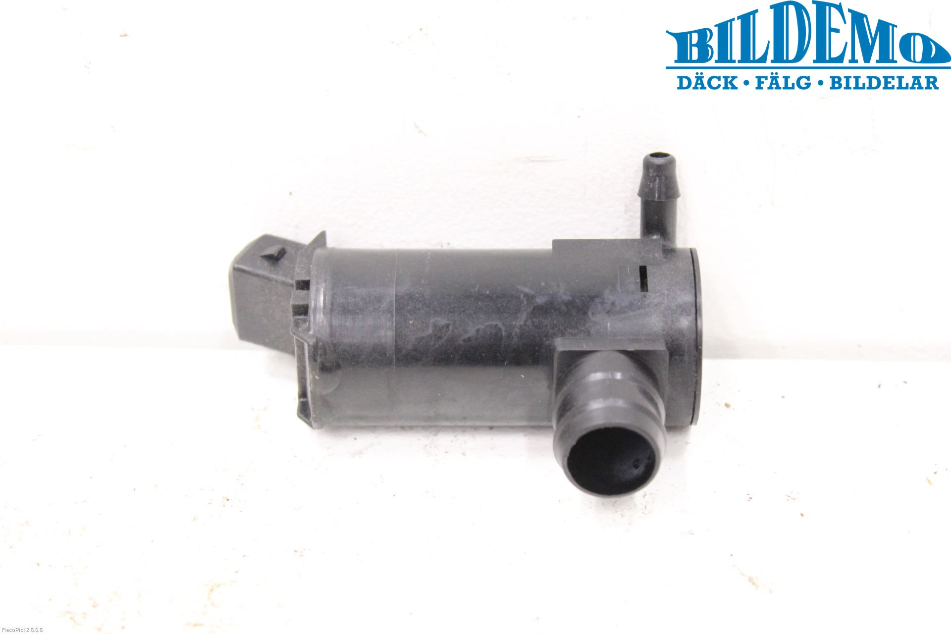 Volvo S70/V70/XC  97-00 Spylerpumpe Frontrute