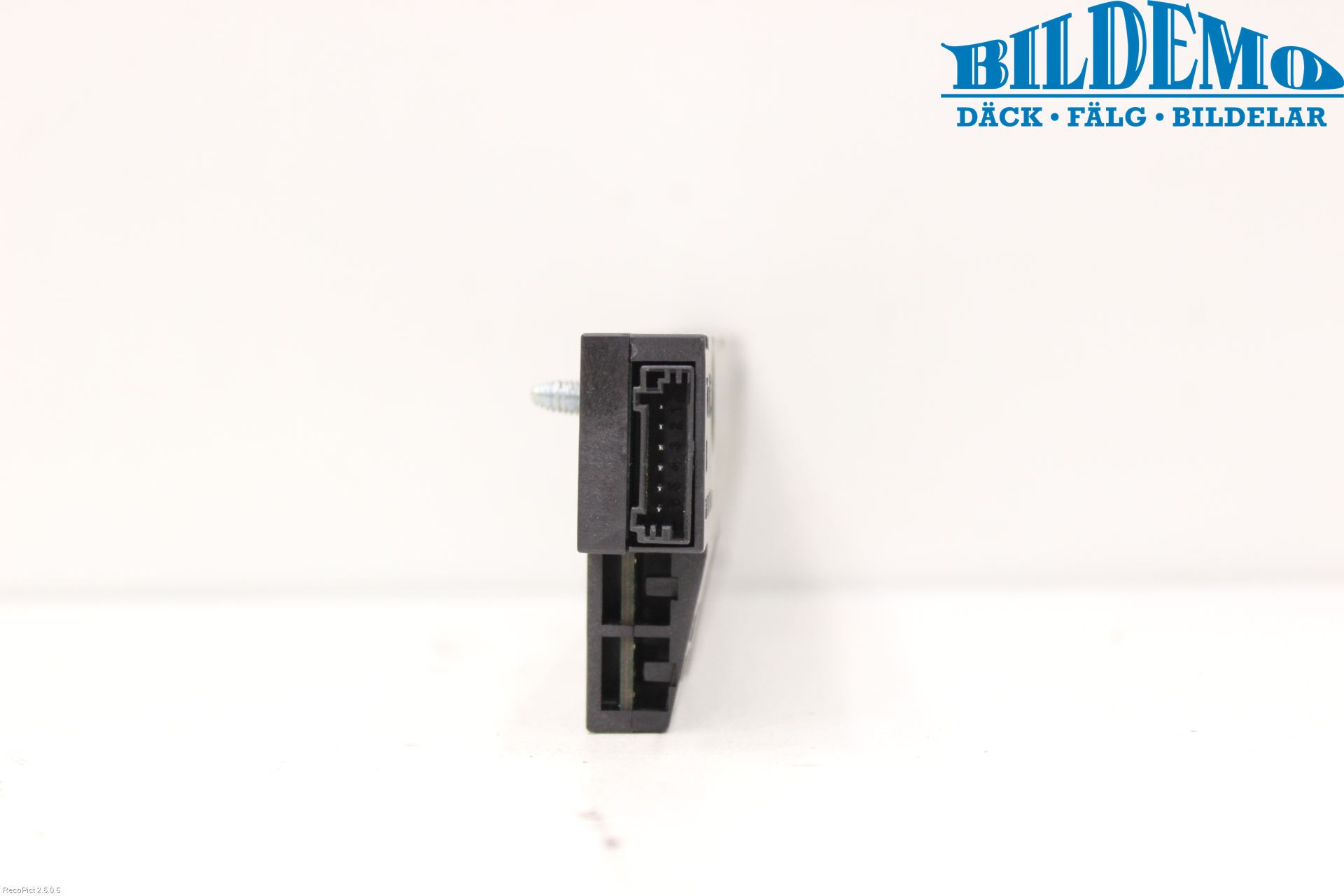 BMW 5 F10/F11/F18 09-17 Stereo Antenneforsterker