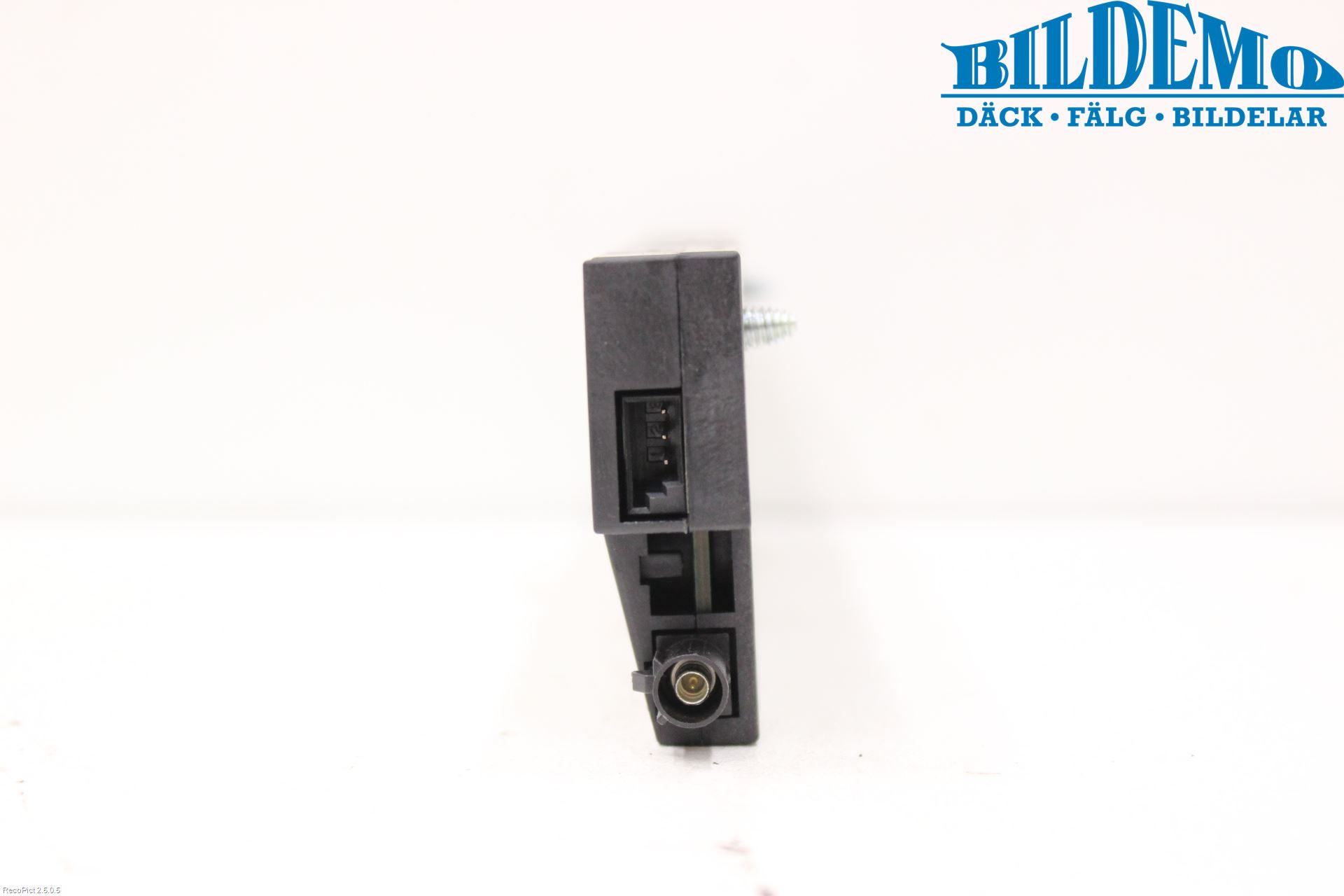 BMW 5 F10/F11/F18 09-17 Stereo Antenneforsterker