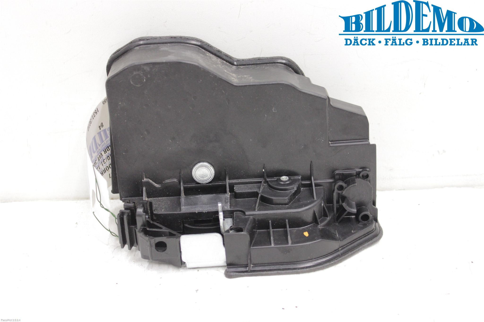 BMW 3 F30/F31/F80 12-19 Dørlås - Låsekasse