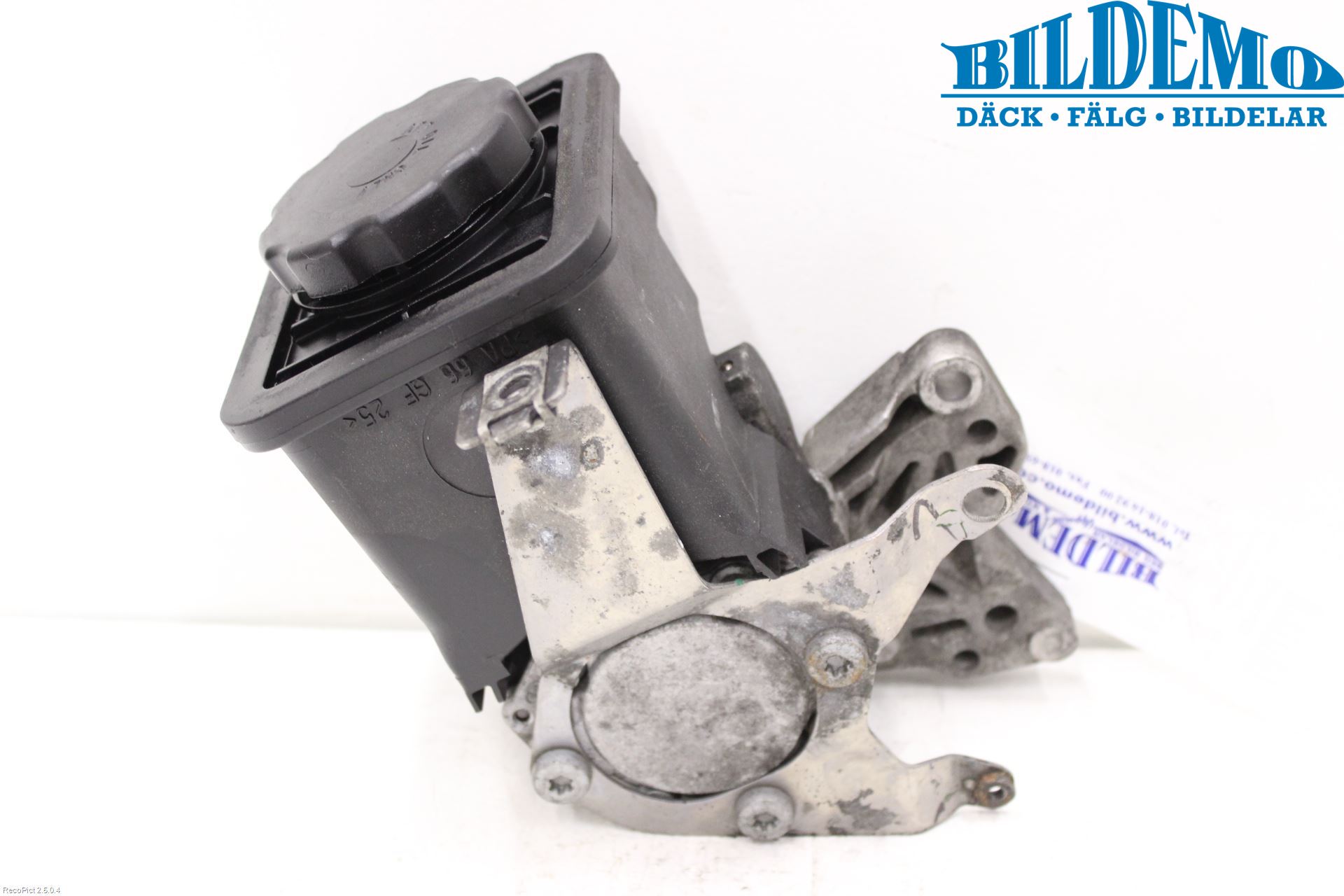 BMW 7 E65/66    00-08 Servo Pumpe