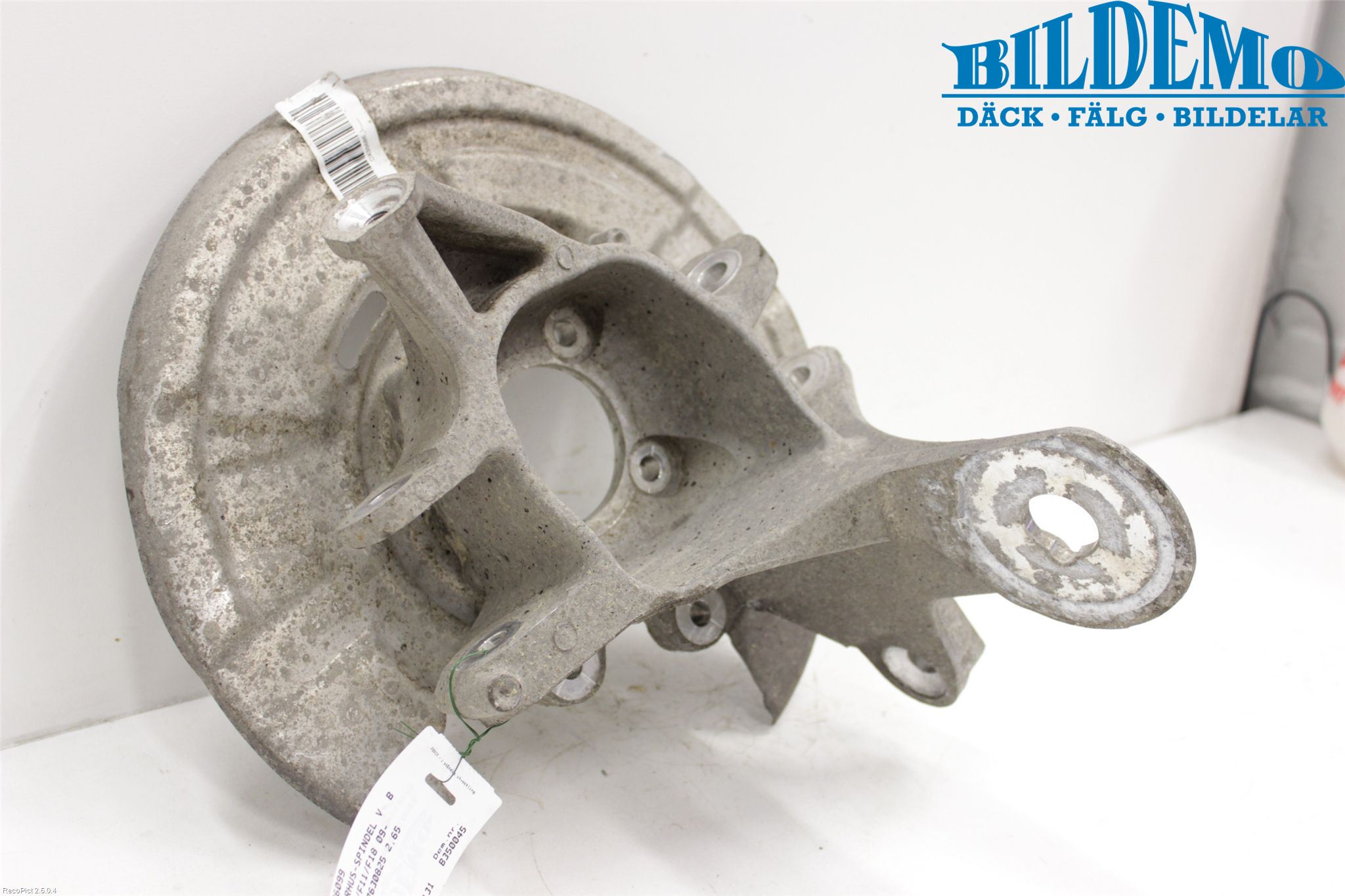 BMW 5 F10/F11/F18 09-17 Spindel Vb