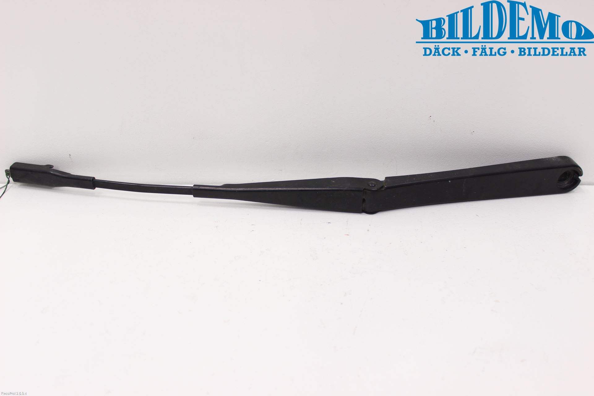 Saab 9-3 VER2/VER3 08-15 Viskerarm-Armer Frontrute