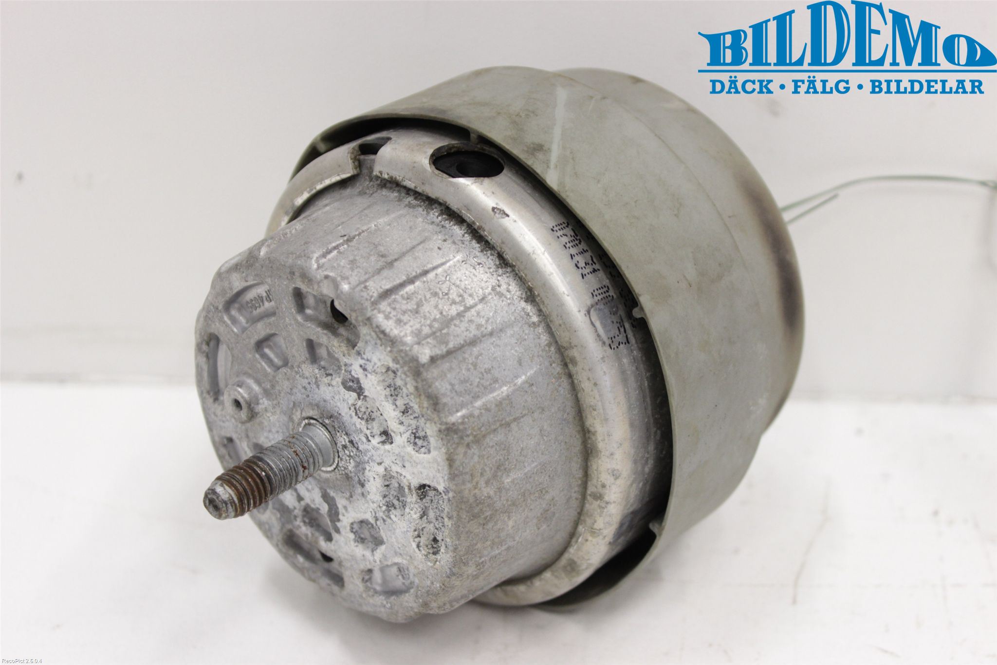 Audi A6/S6     05-11 Motor Feste Gummi