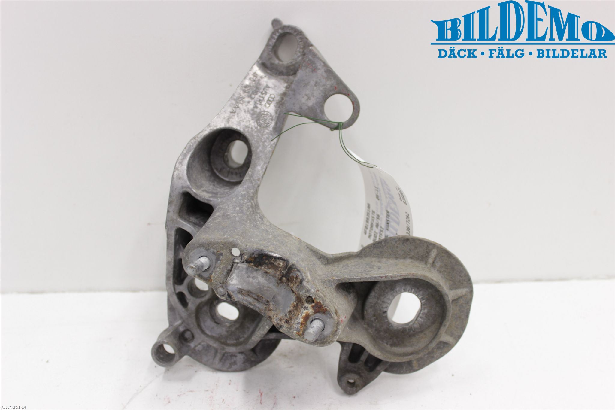 Audi A6/S6     05-11 Motor Feste Stål-Alu