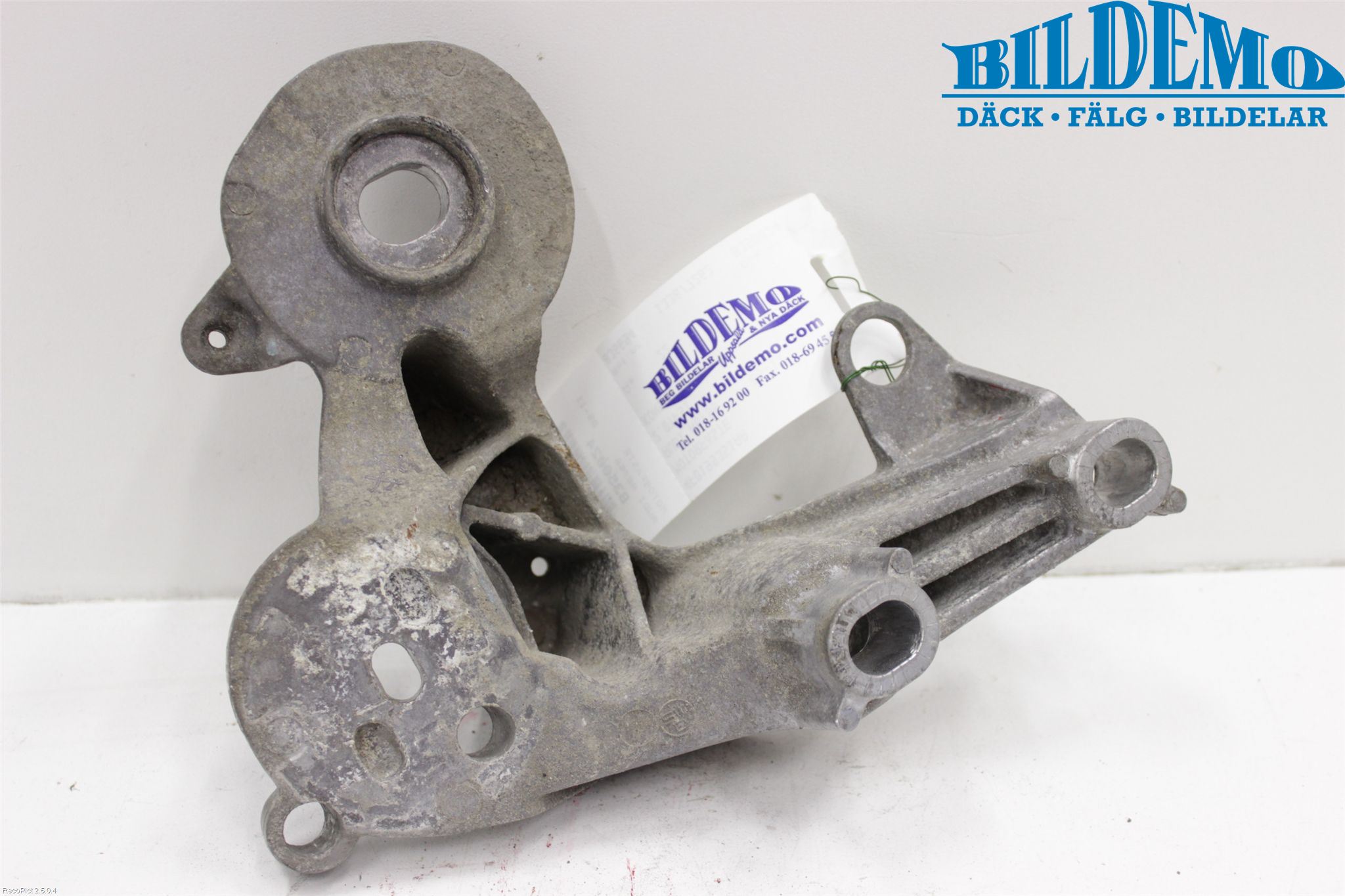 Audi A6/S6     05-11 Motor Feste Stål-Alu