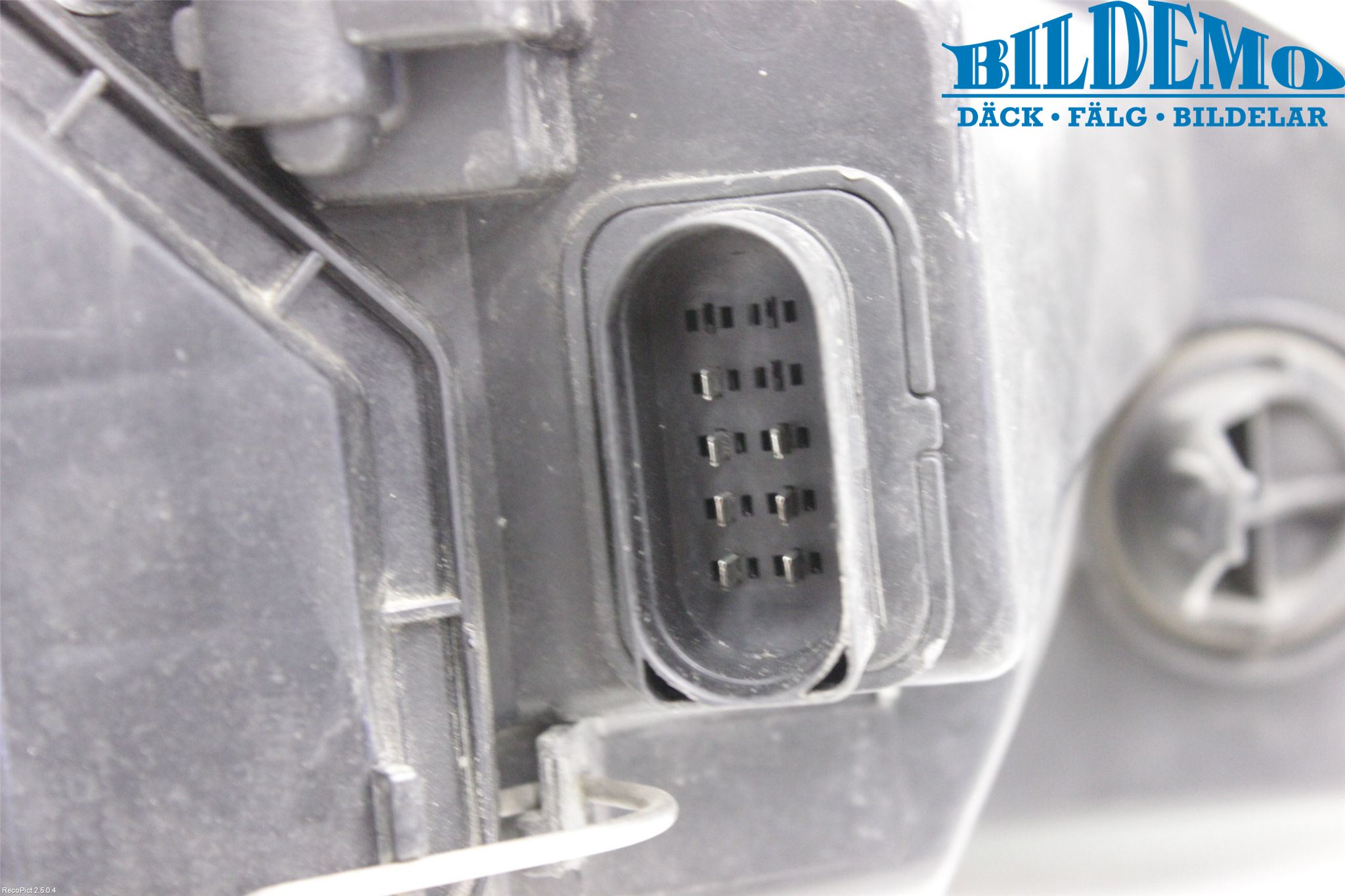 Ford FOCUS     99-04 Frontlykt Venstre
