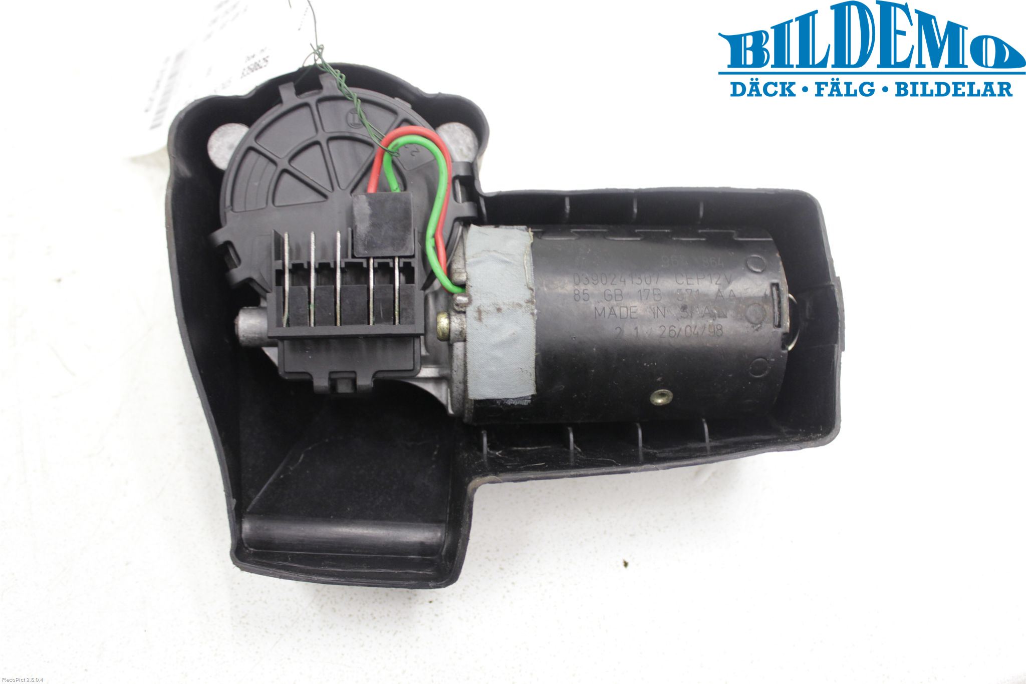 Ford ESCORT     95-00 Viskermotor Frontrute