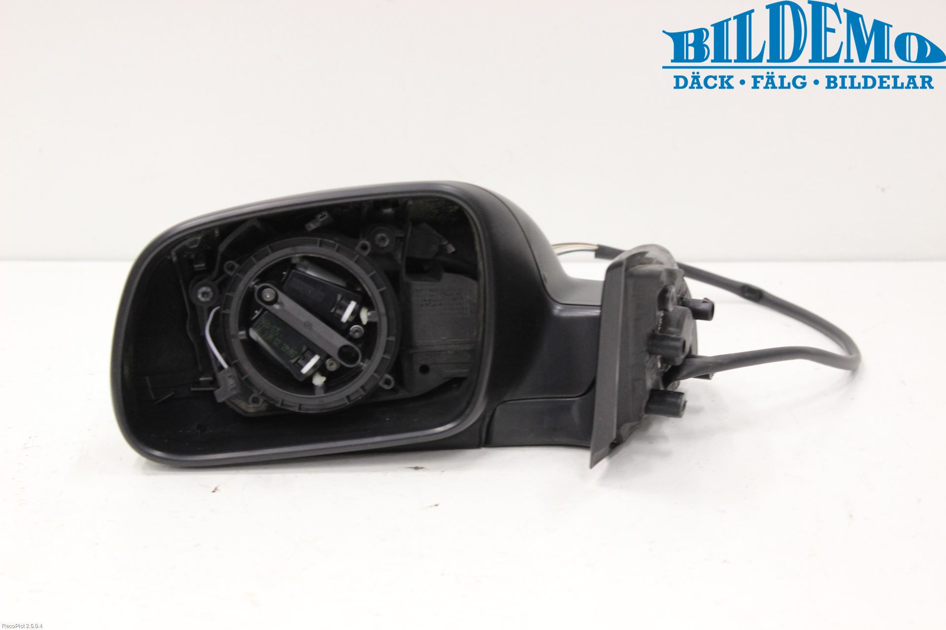 Peugeot 307     05-08 Speil V M-El Justering