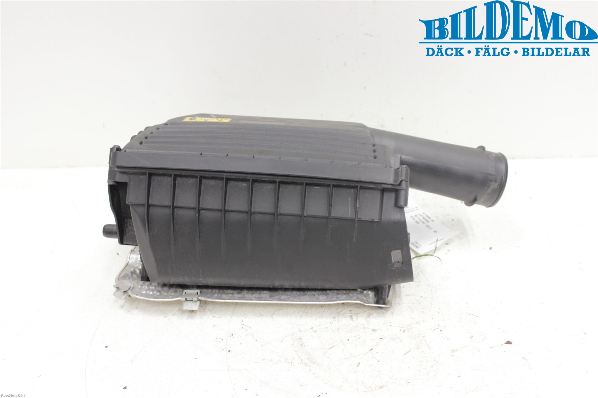 Mercedes-Benz MB E-KLASS (W212) 09-16 Luftfilter Boks