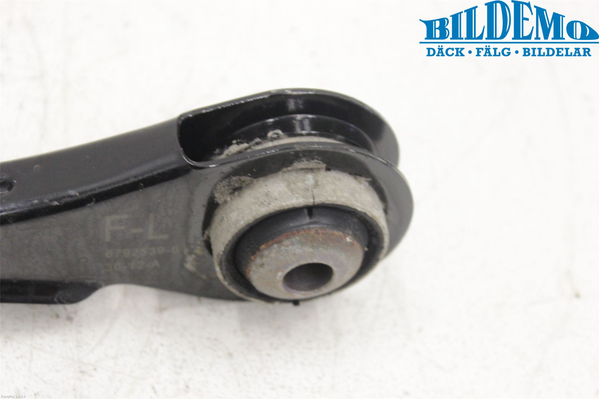 BMW 1 F20/F21 11-19 Bærearm Bak Venstre Øvre