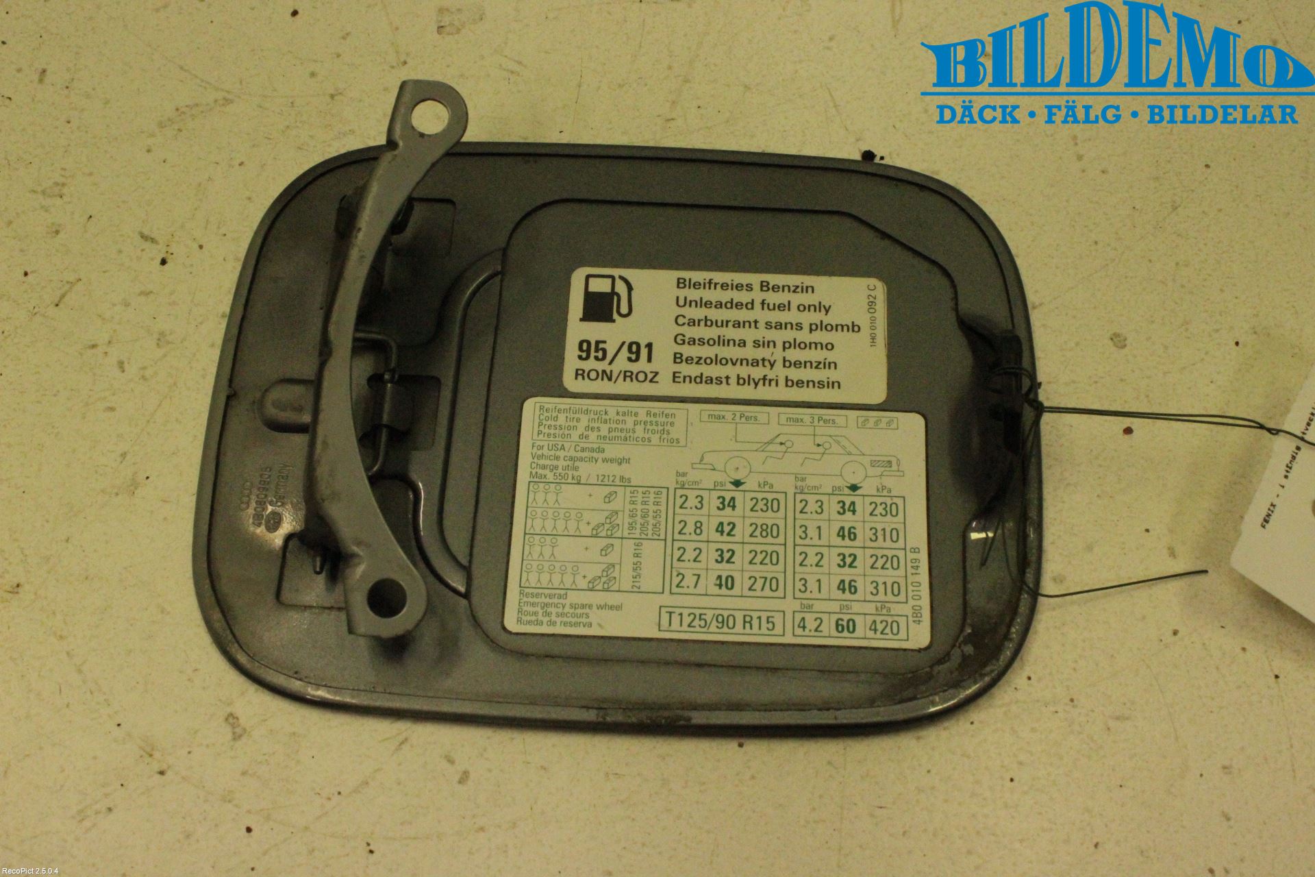 Audi A6/S6     97-05 Drivstoff Tankluke