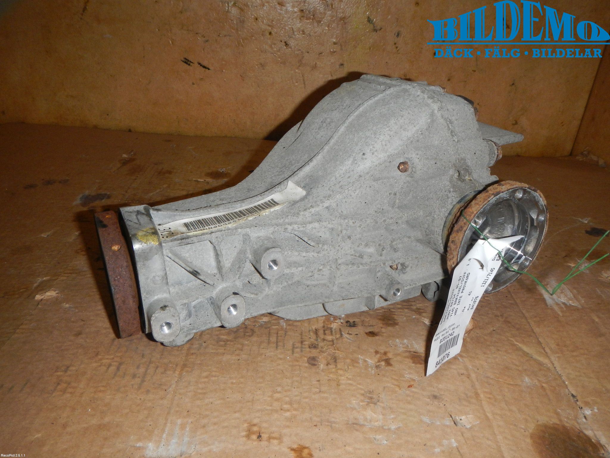 Audi A4/S4 05-07 Bakaksel Kardang Bak -Diff