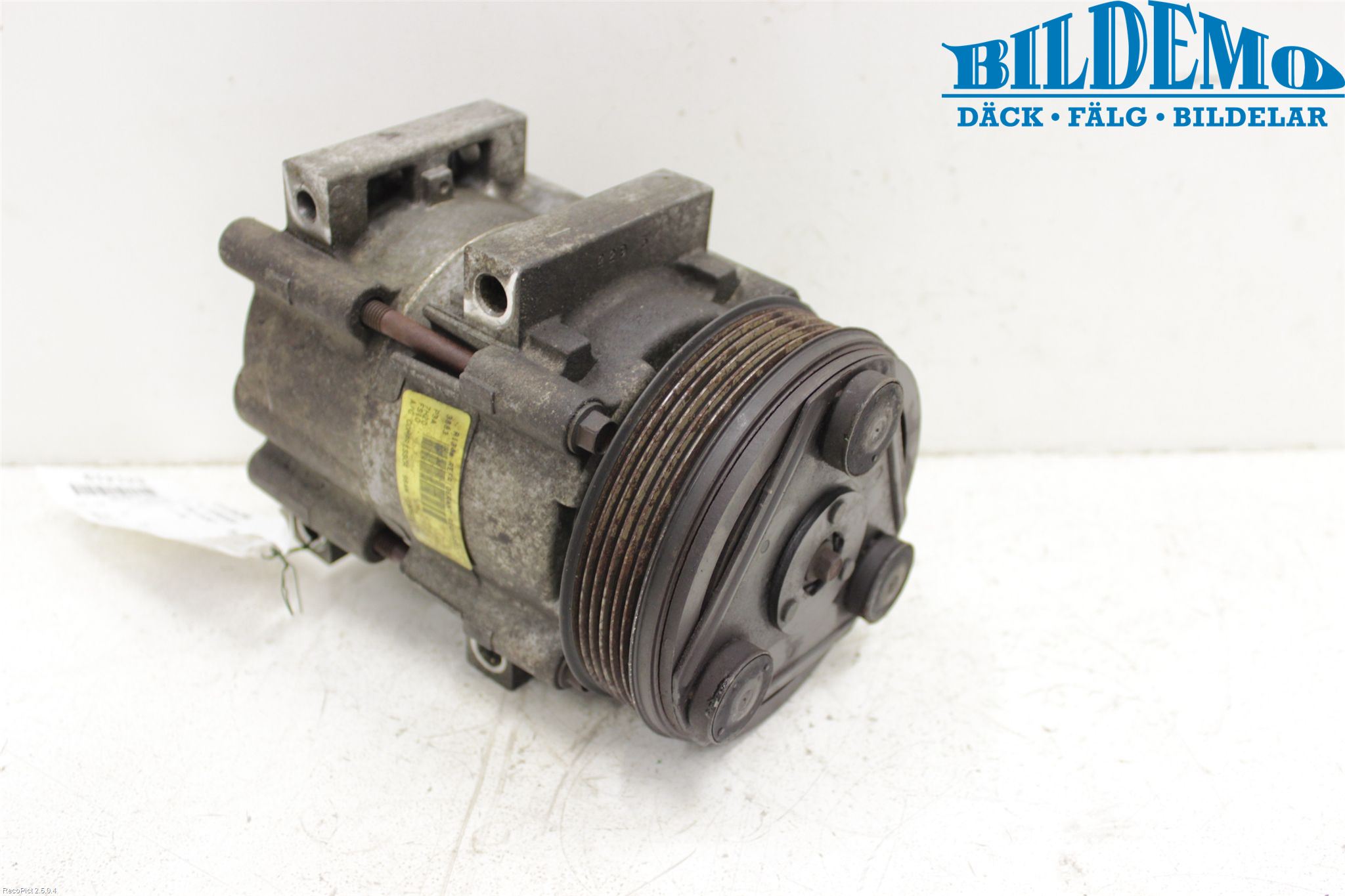 Ford ESCORT     95-00 Varme Ac Kompressor