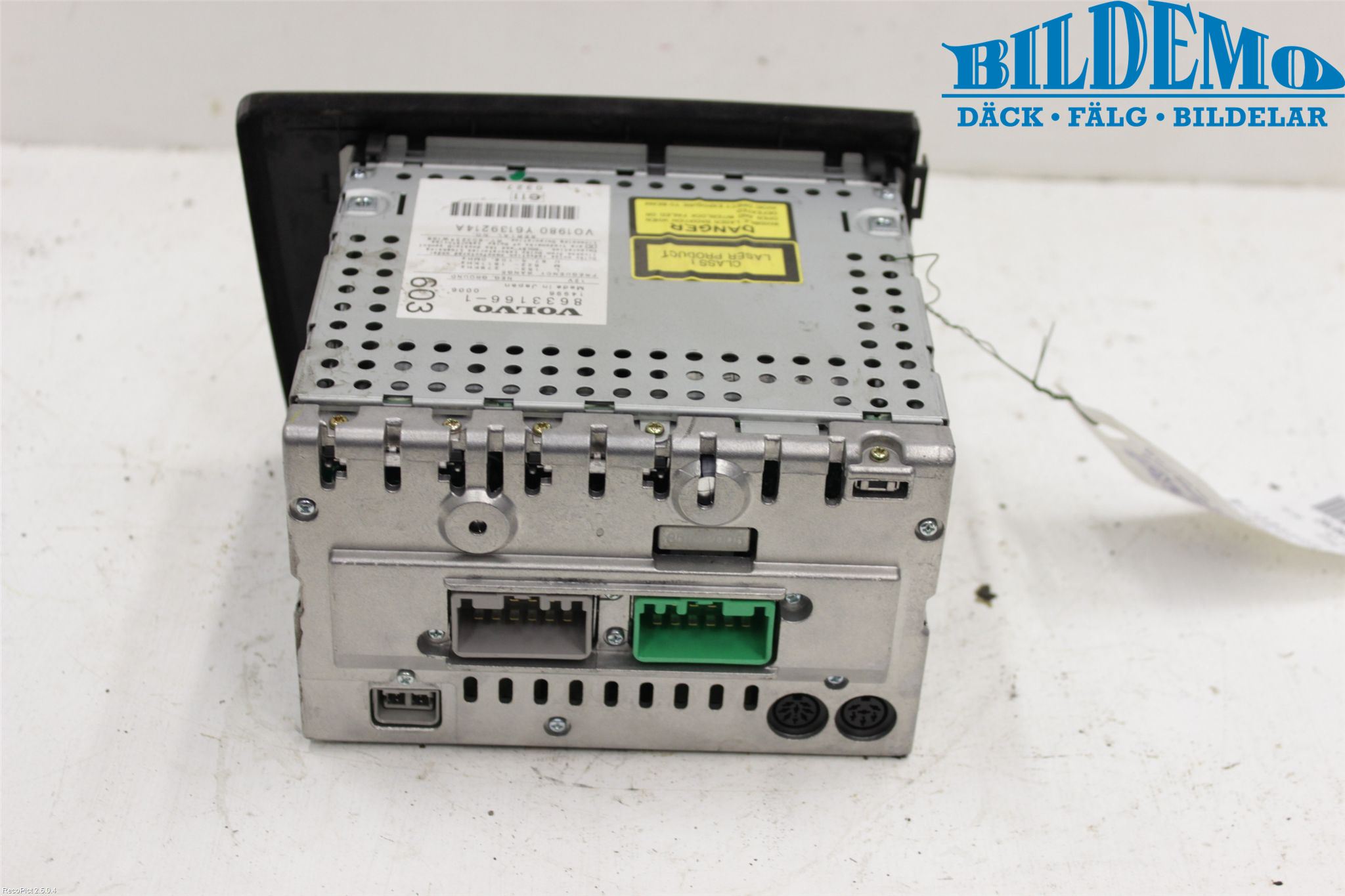 Volvo V70 00-04 Stereo Radio Med Cd
