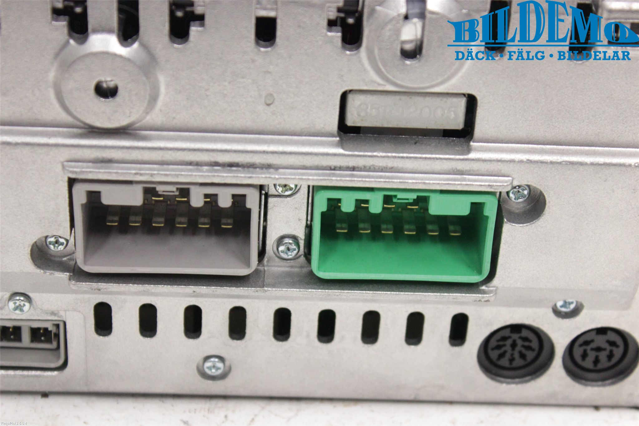 Volvo V70 00-04 Stereo Radio Med Cd