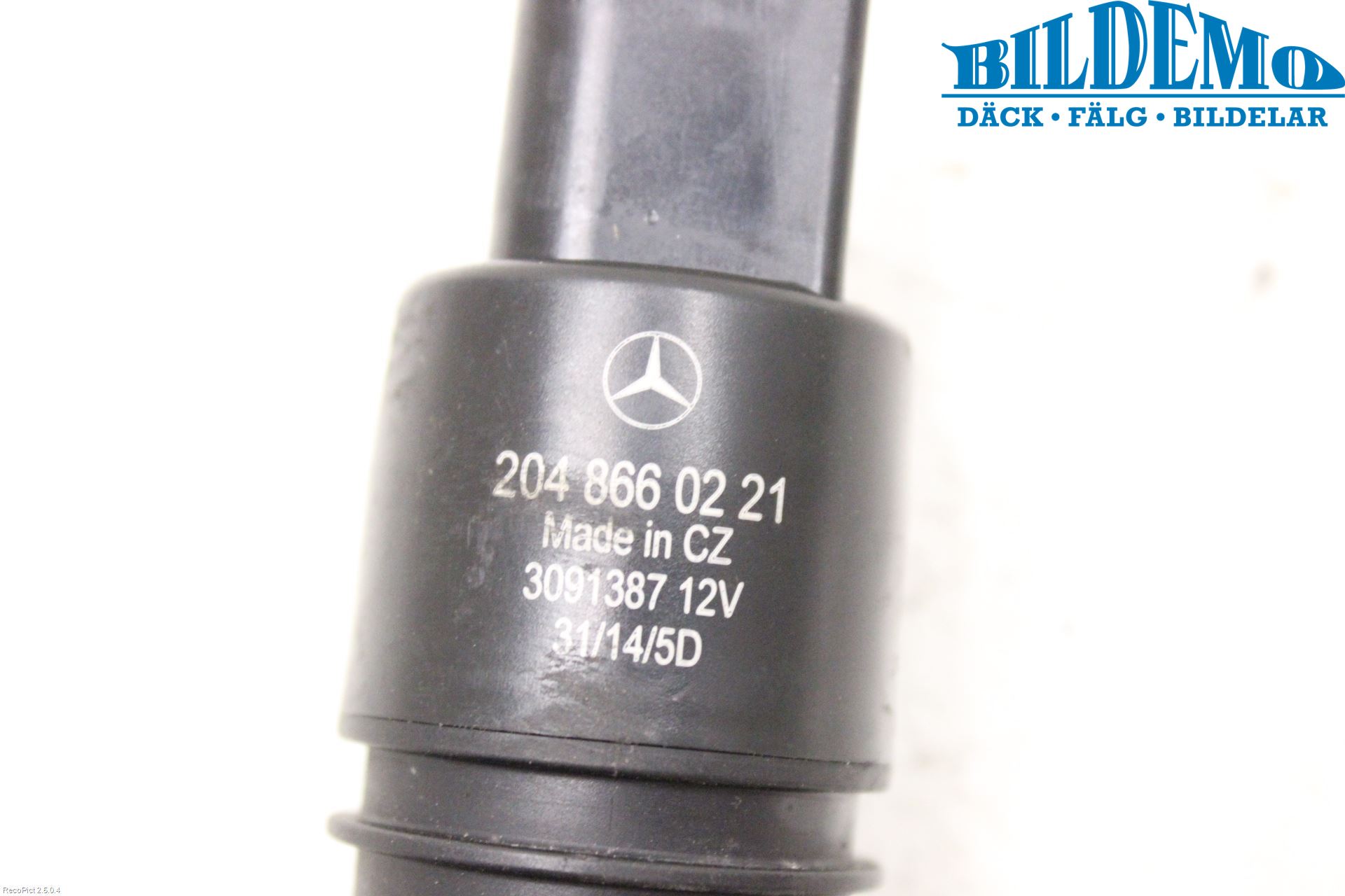 Mercedes-Benz MB E-KLASS (W212) 09-16 Spylerpumpe Frontrute