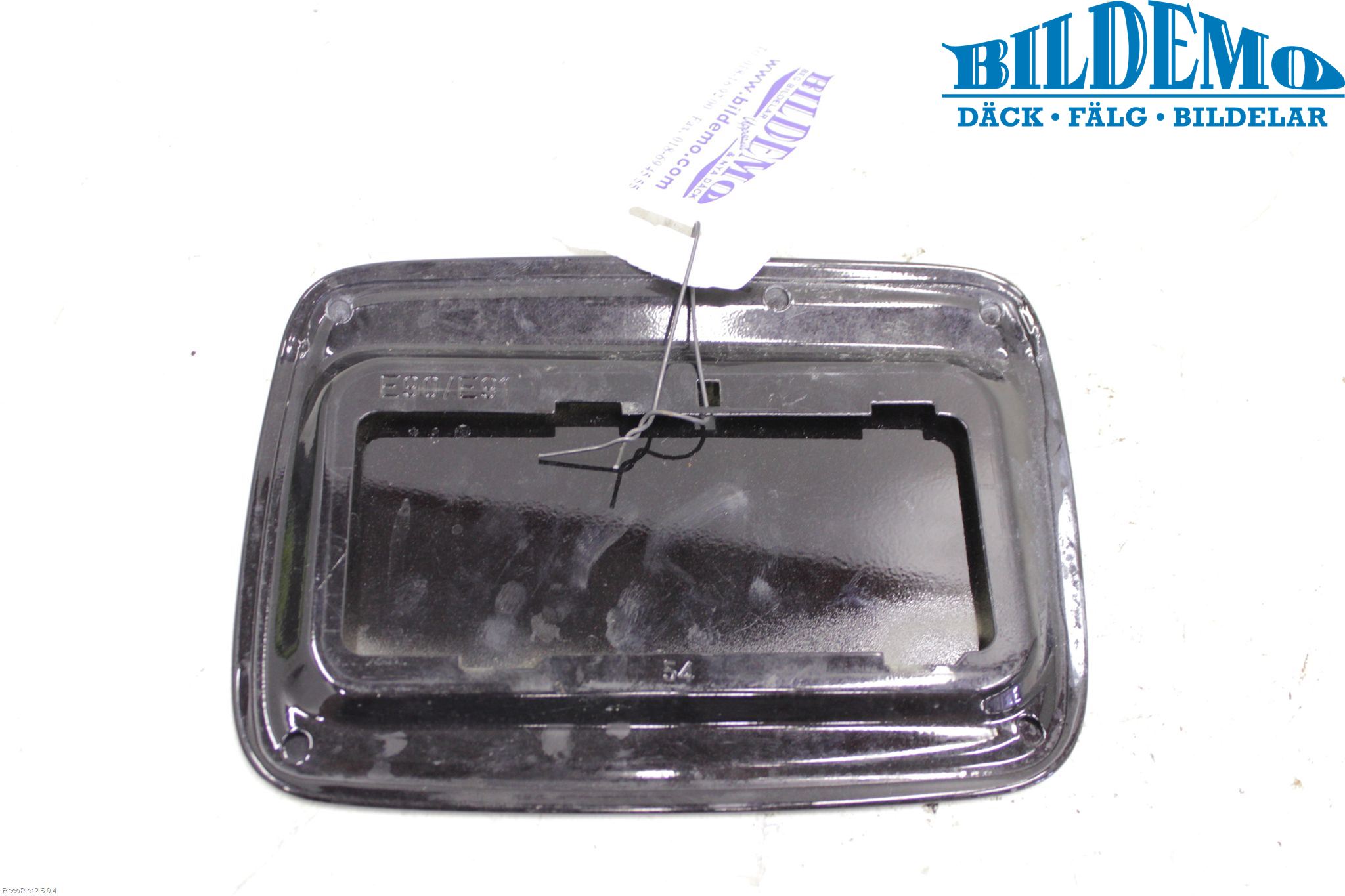 BMW 3 E90/91 SED/TOU 05-12 Drivstoff Tankluke