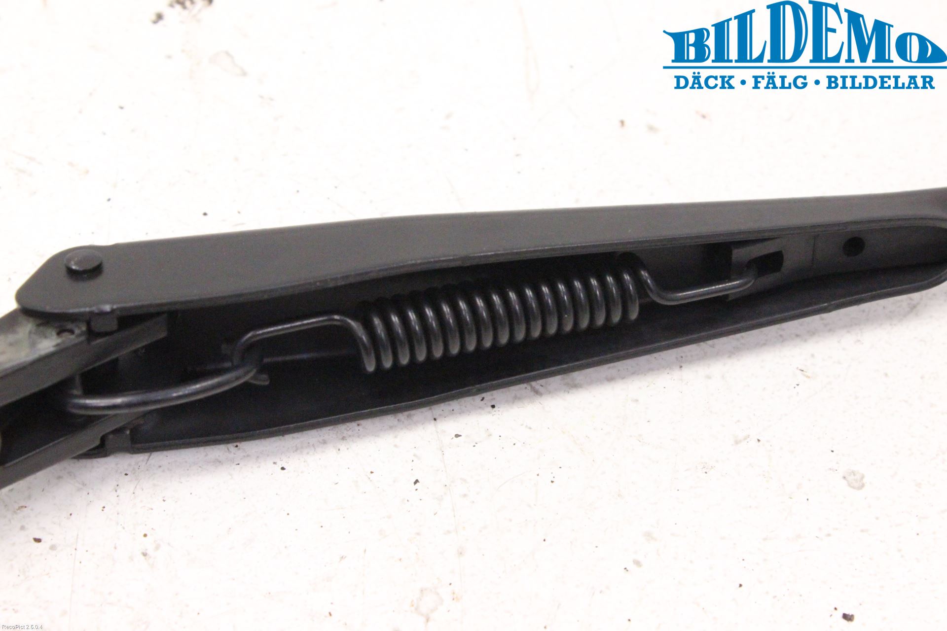 Mercedes-Benz MB E-KLASS (W212) 09-16 Viskerarm-Armer Frontrute