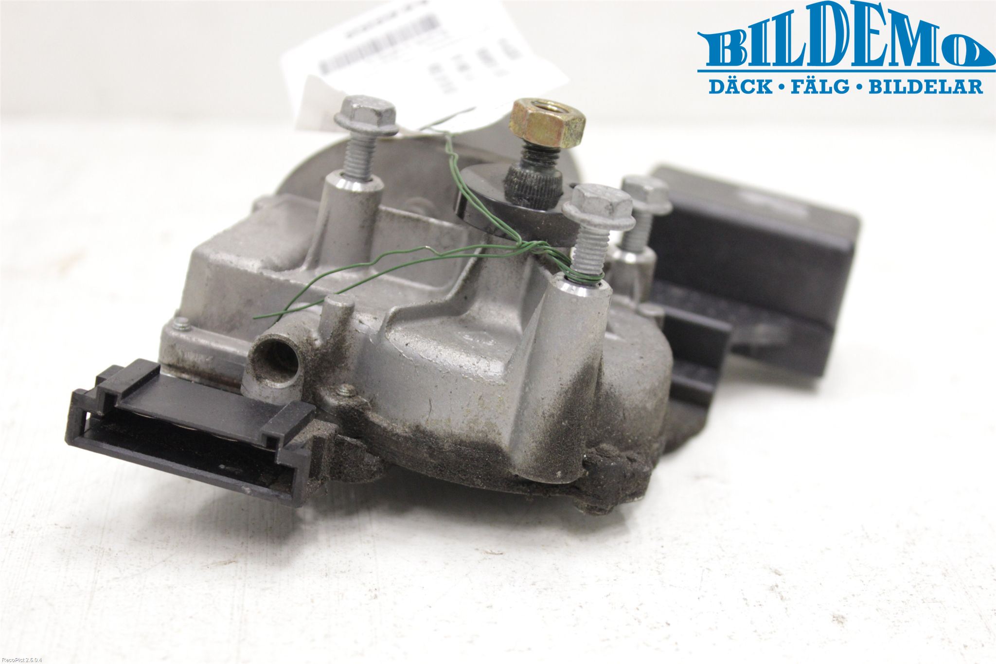 Mercedes-Benz MB VANEO (W414) Viskermotor Frontrute